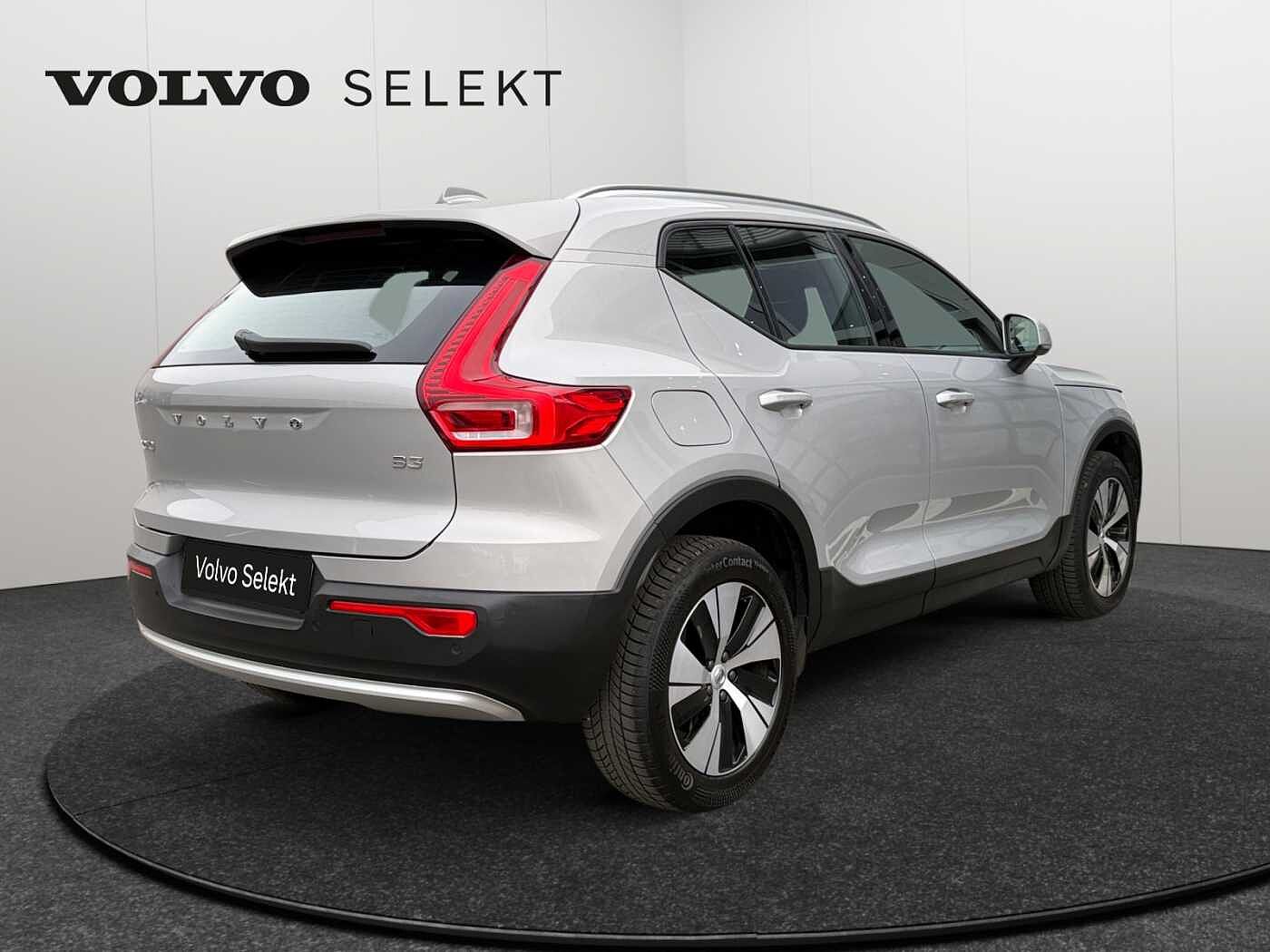 Volvo XC40 XC40 Core, B3 Mild Hybrid, Essence