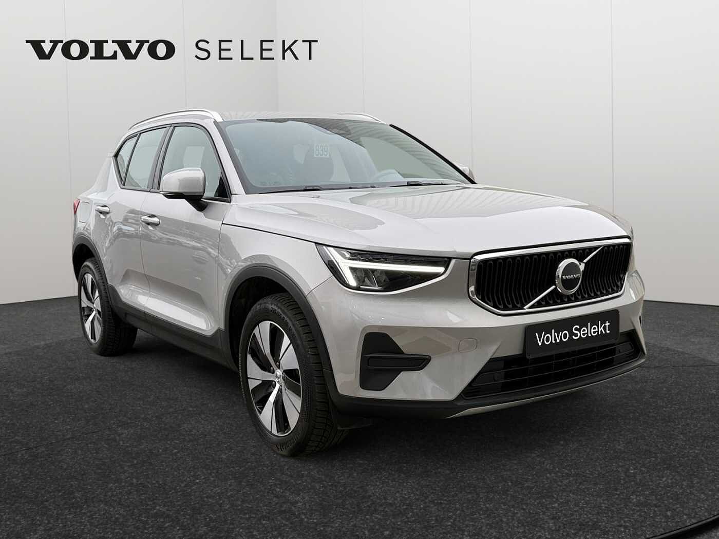 Volvo XC40 XC40 Core, B3 Mild Hybrid, Essence
