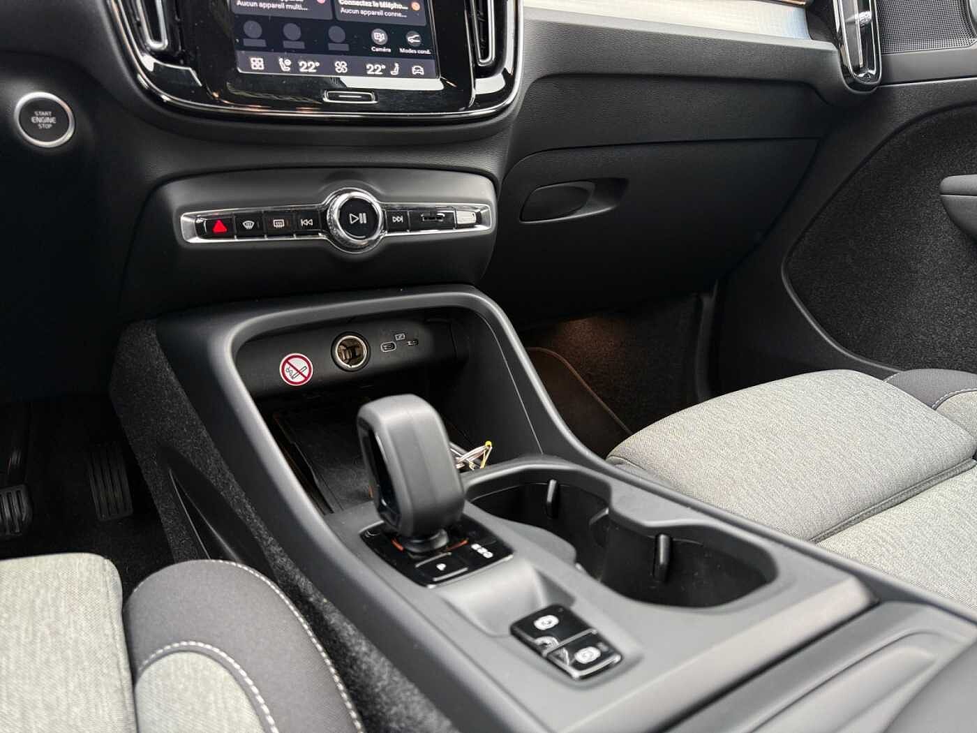 Volvo XC40 XC40 Core, B3 Mild Hybrid, Essence