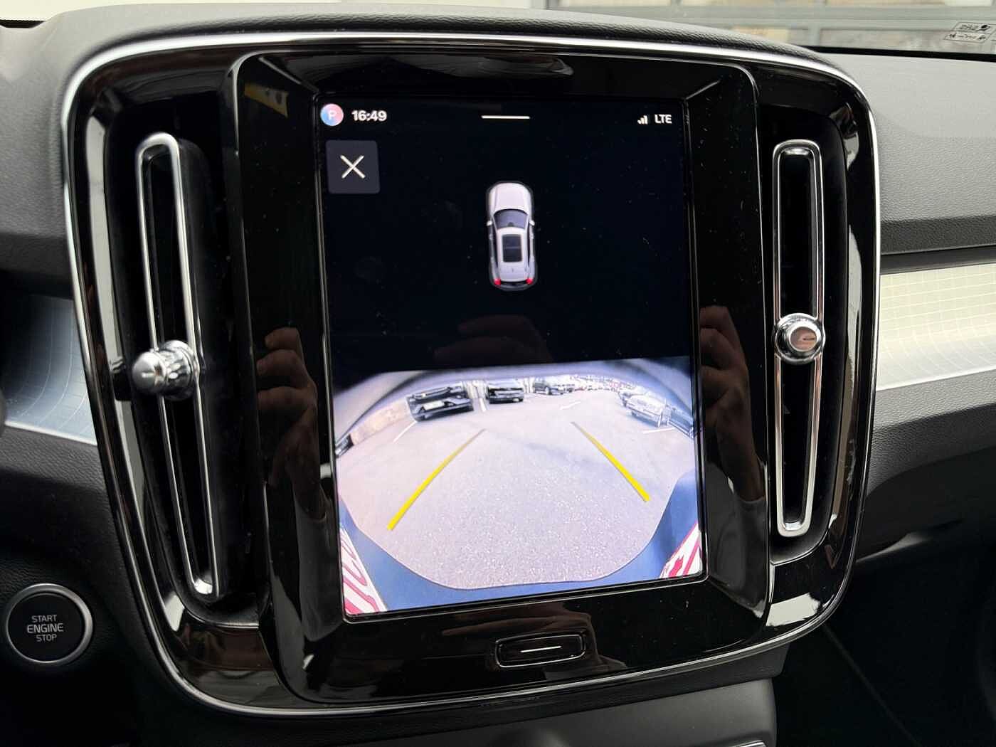 Volvo XC40 XC40 Core, B3 Mild Hybrid, Essence