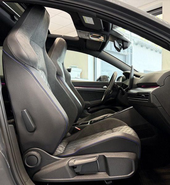Volkswagen GOLF VIII 2.0 TDI 150CH R-LINE DSG7
