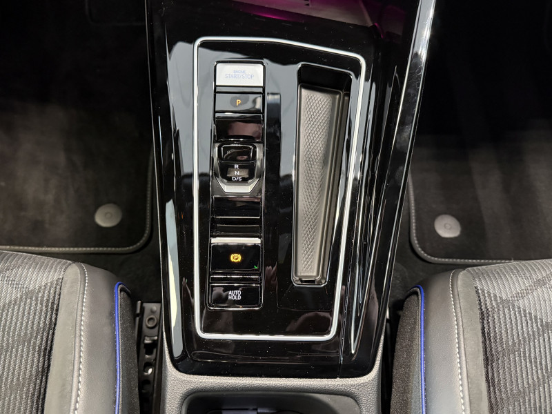 Volkswagen GOLF VIII 2.0 TDI 150CH R-LINE DSG7