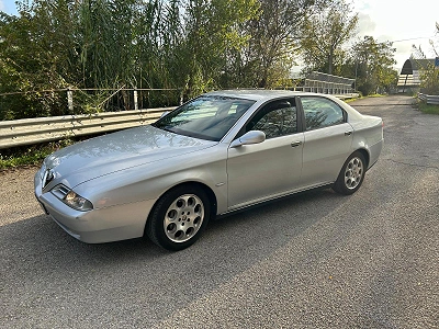 Alfa Romeo 166 Alfa Romeo 166 2.0 V6 turbo