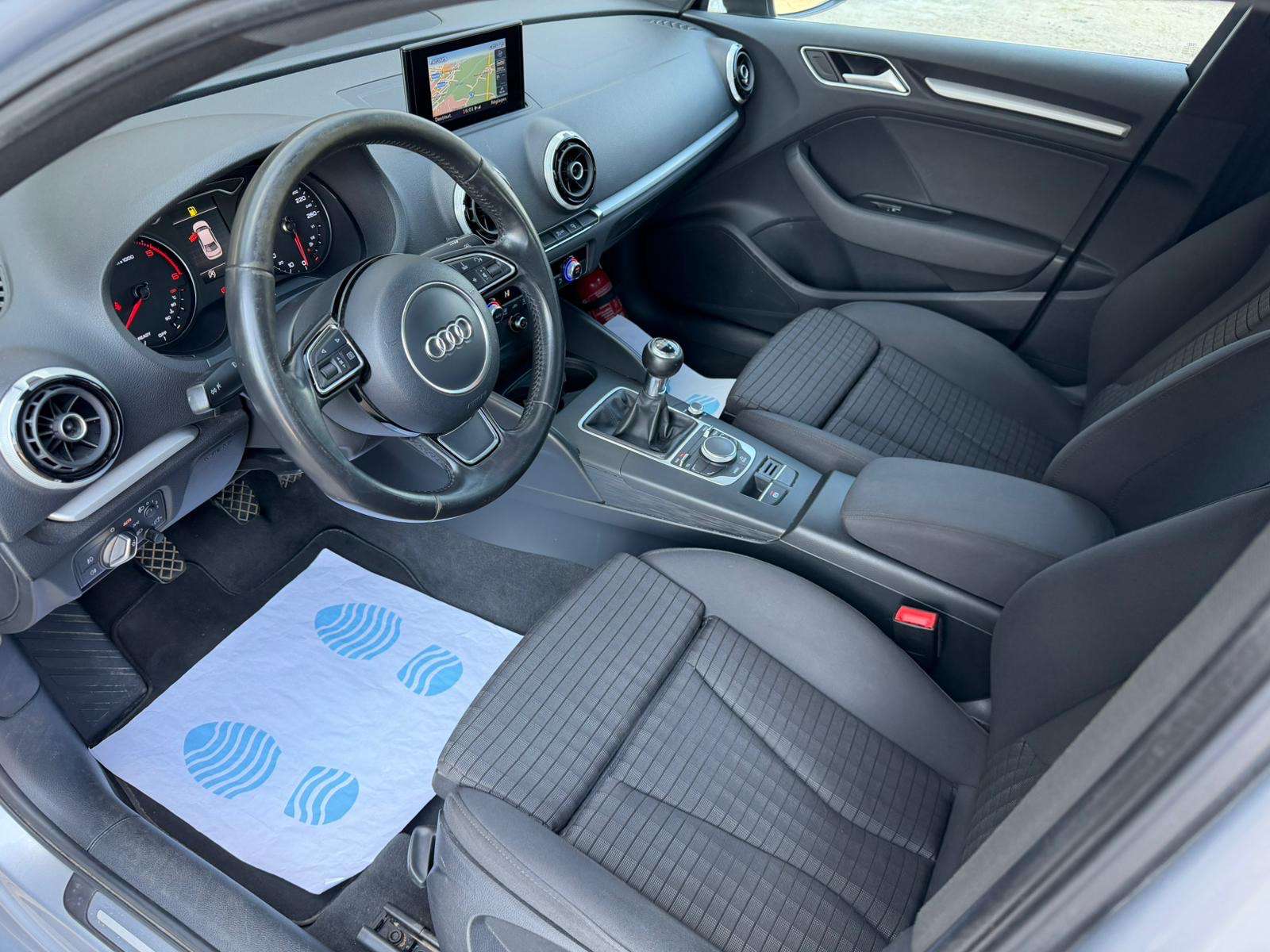 Audi A3 A3 1.6 TDi Diesel 2015 EURO 6B feuille rose