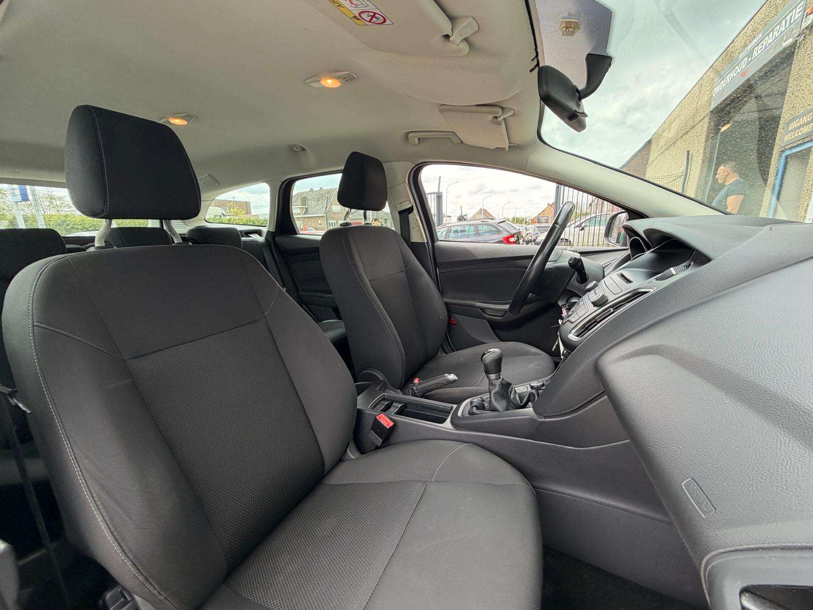 Ford Focus Focus 1.0 EcoBooss/AIRCO/88.000KM/GARANTIE 12 MOIS