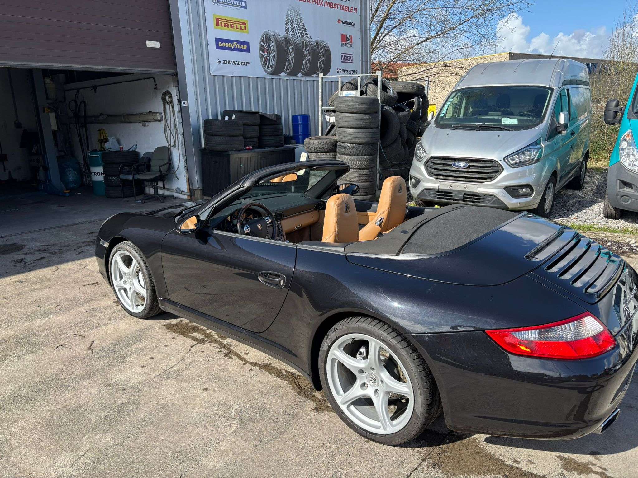 Porsche 911 911 Carrera 4 Cabriolet 3.6i Tiptronic S
