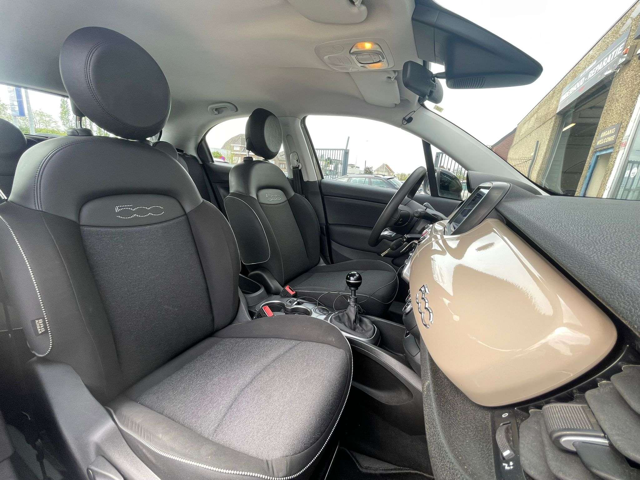 Fiat 500X 500X 1.6i 276€ PAR MOIS  CREDIT 0% SANS FRAIS/CARPLAY/CAMERA/FULL/LED/GPS