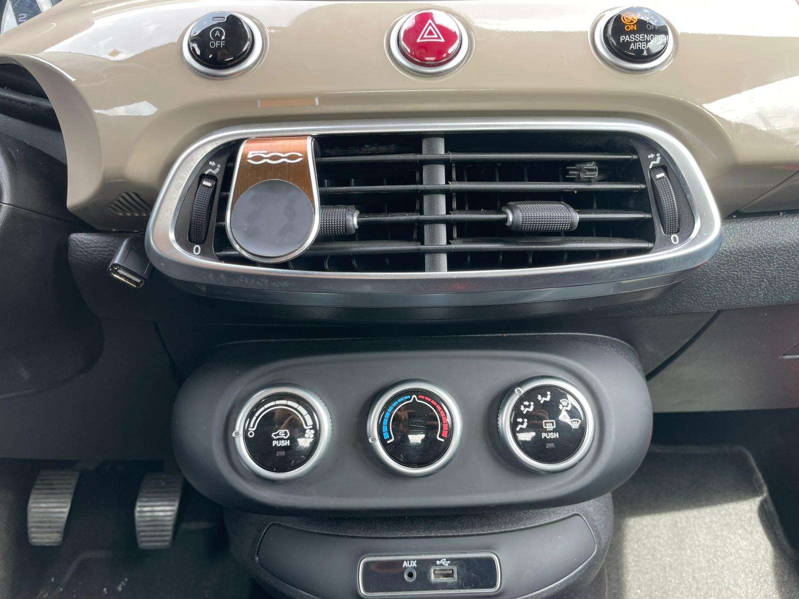 Fiat 500X 500X 1.6i 276€ PAR MOIS  CREDIT 0% SANS FRAIS/CARPLAY/CAMERA/FULL/LED/GPS
