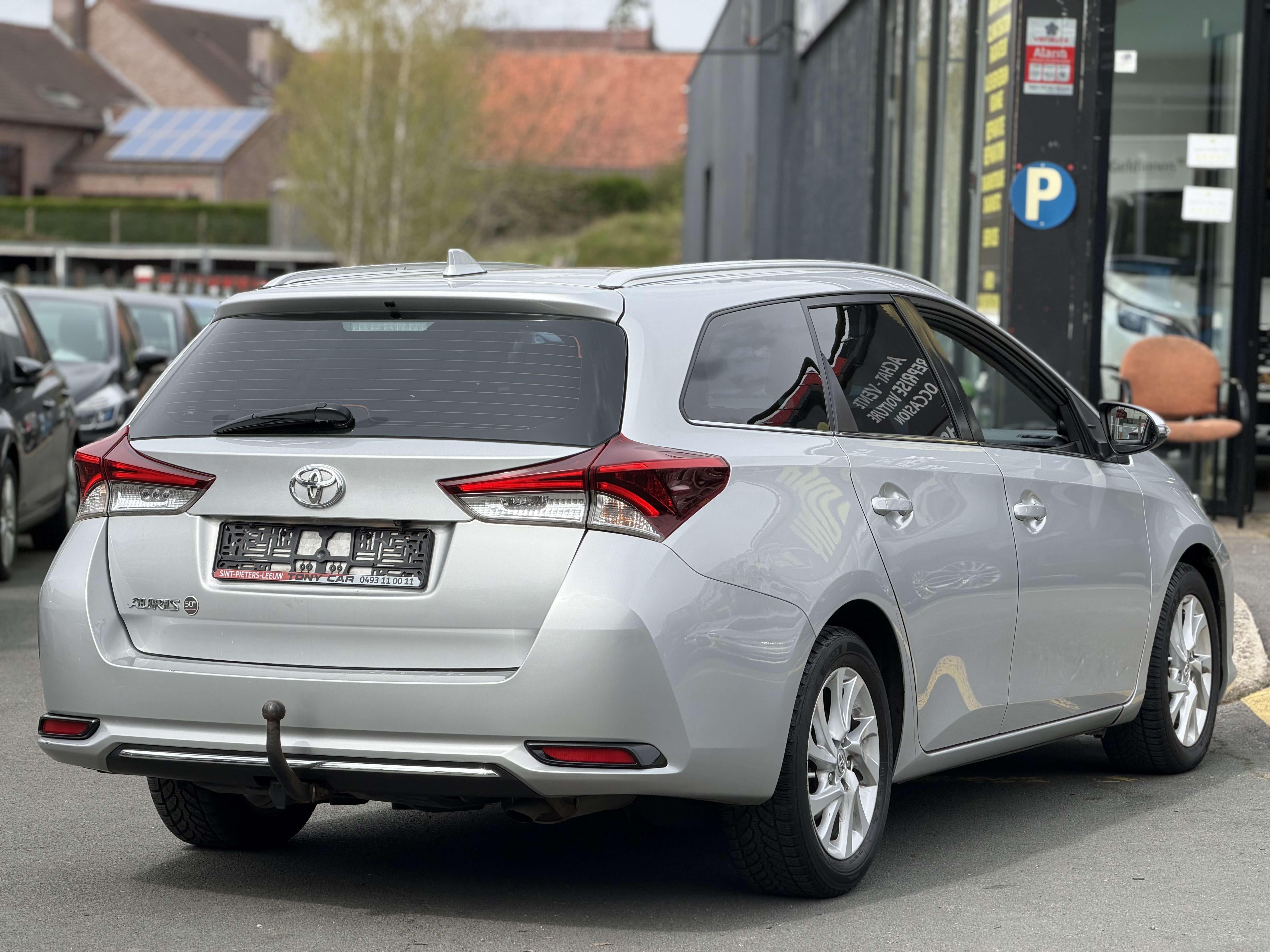 Toyota Auris SW 1.6 D-4D*NAVI*CAMERA*Garantie 12 Mois