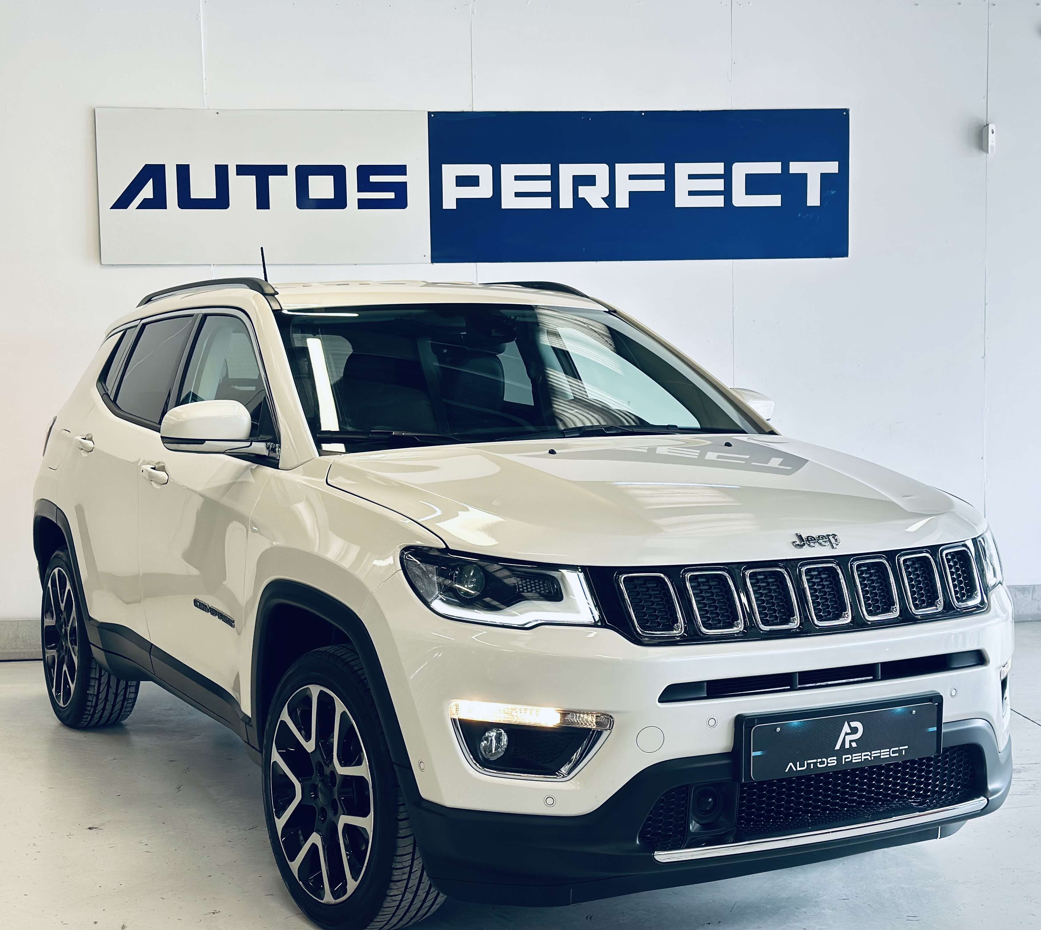Jeep Compass 1.4 4x4 Limited BOITE AUTO CAMERA BIZONE VOL+SIEG CHAUFF NAVI