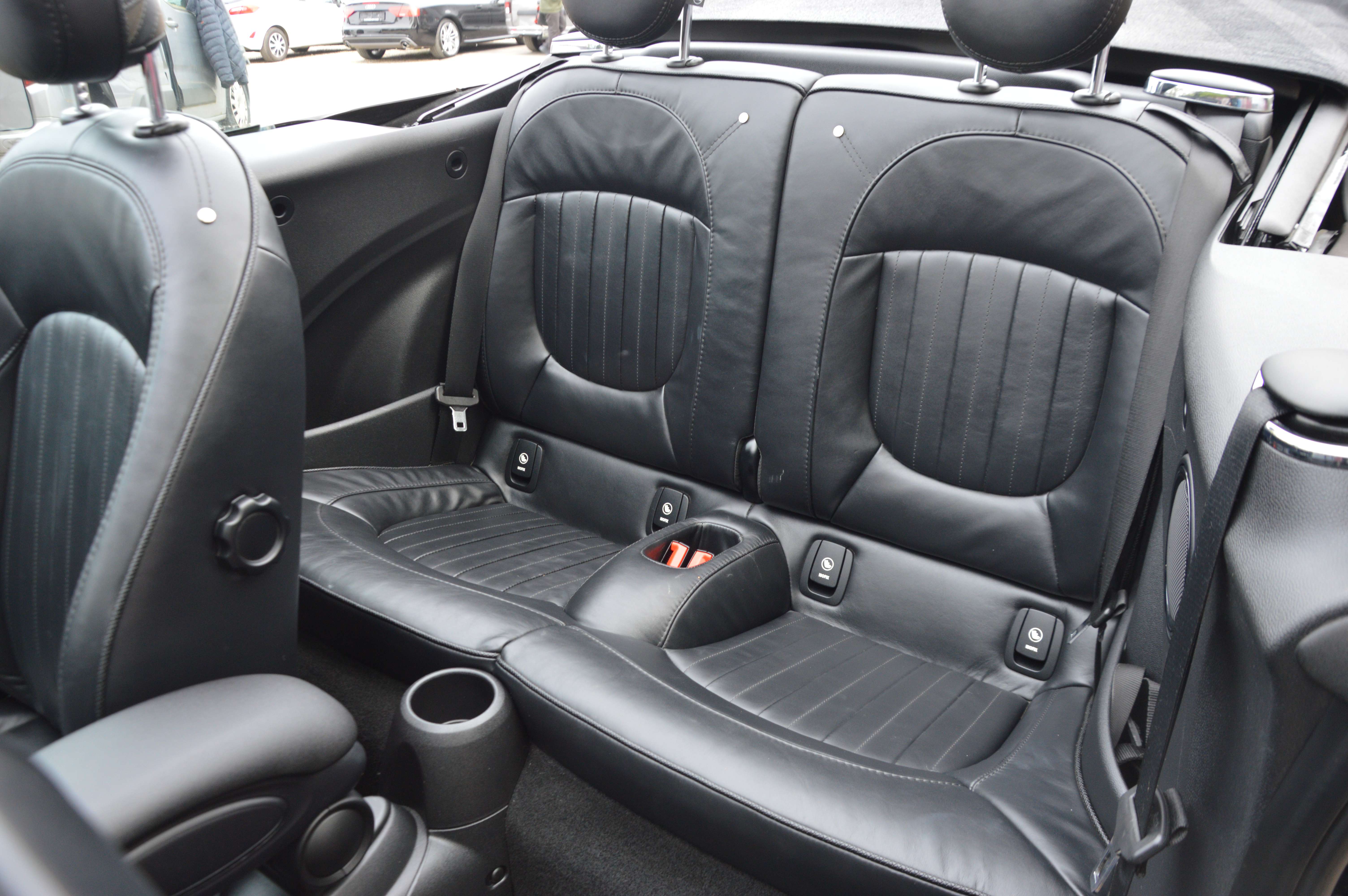 MINI Cooper D Cabrio 1.5D Cooper NAV CAM CLIM CRUIS 35.297KM
