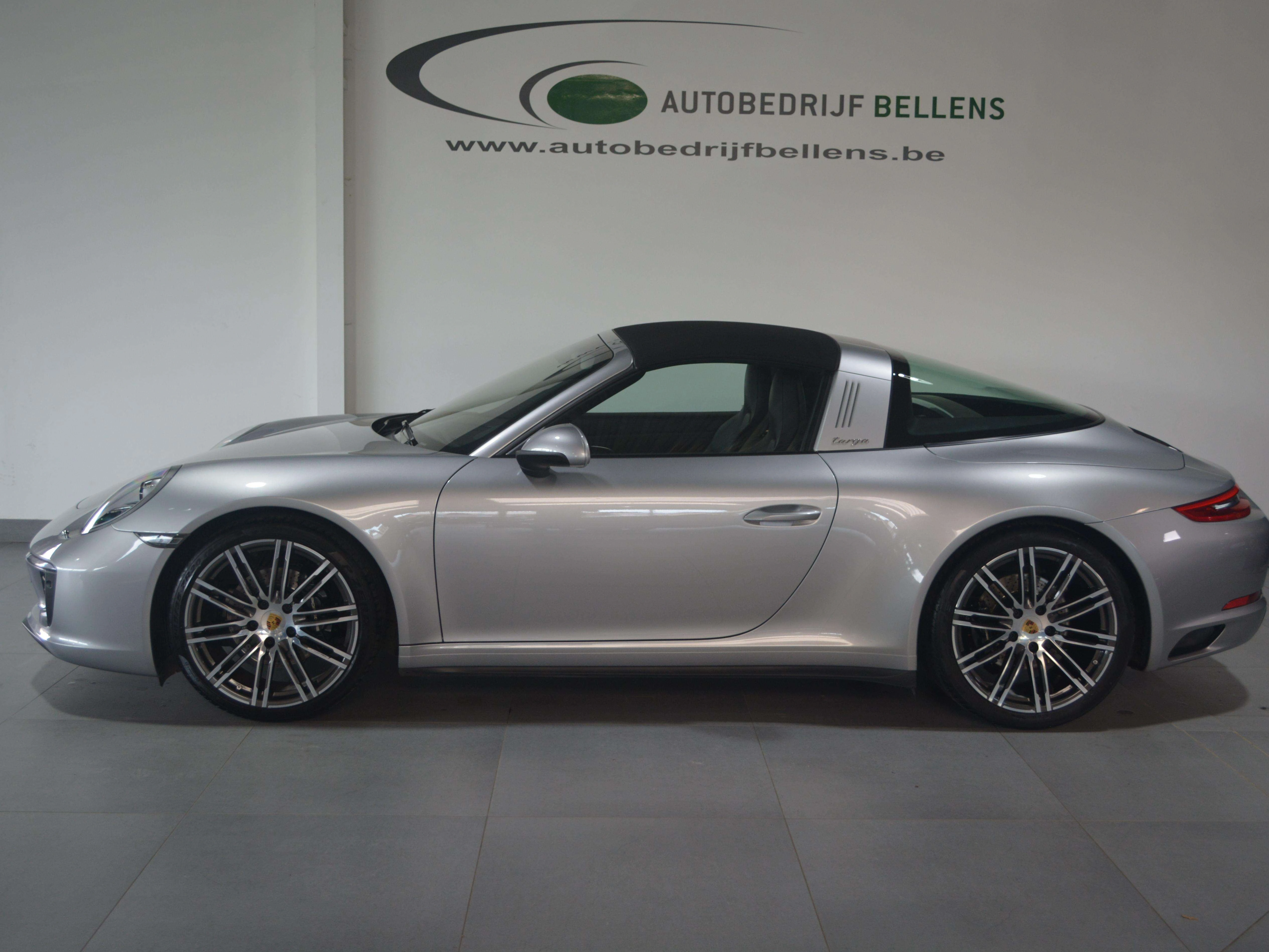 Porsche 991 3.0 L CARRERA 4 TARGA /SPORTUITLAAT / NAVI + CAMERA / 90.902 + BTW
