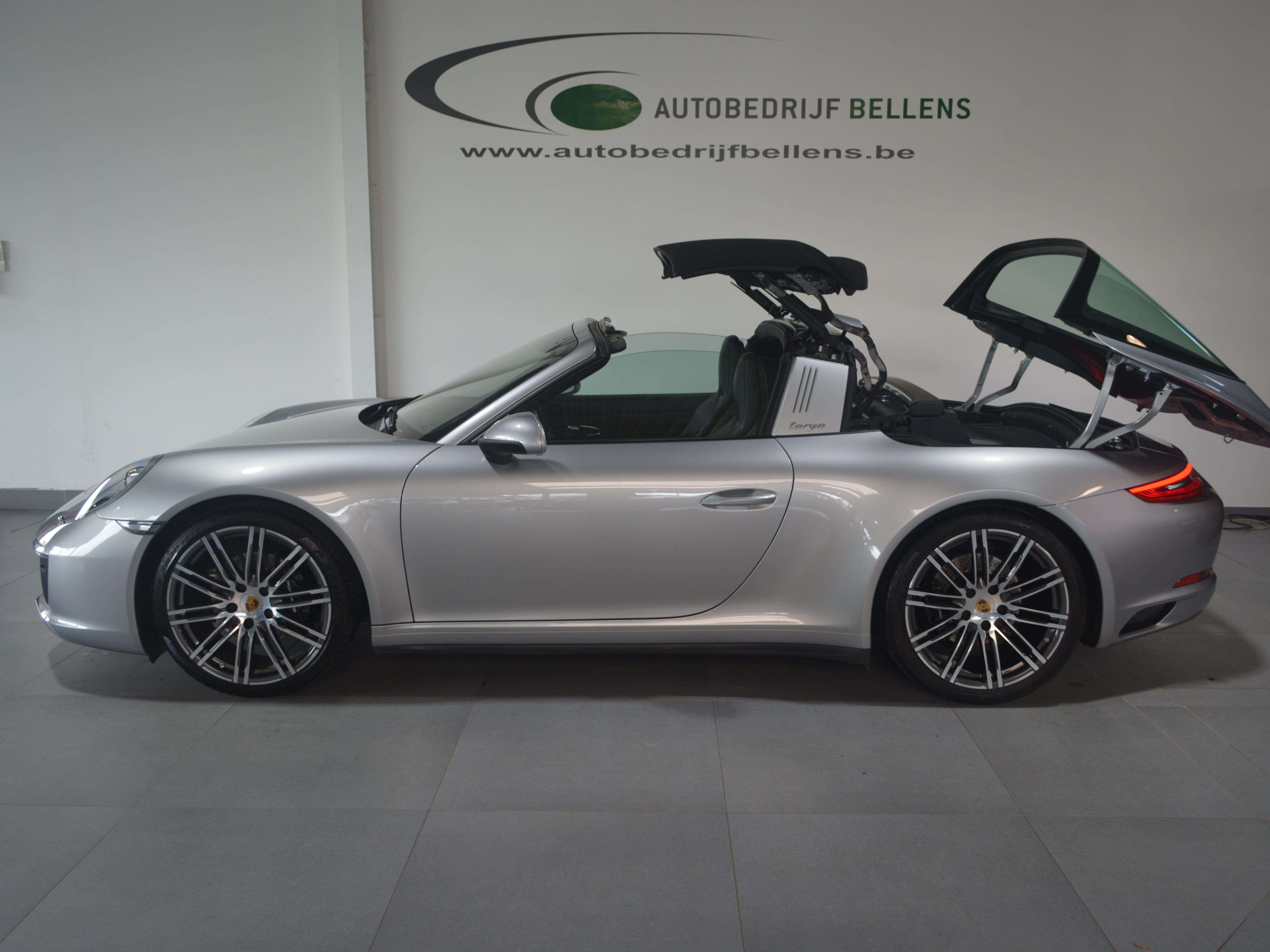 Porsche 991 3.0 L CARRERA 4 TARGA /SPORTUITLAAT / NAVI + CAMERA / 90.902 + BTW