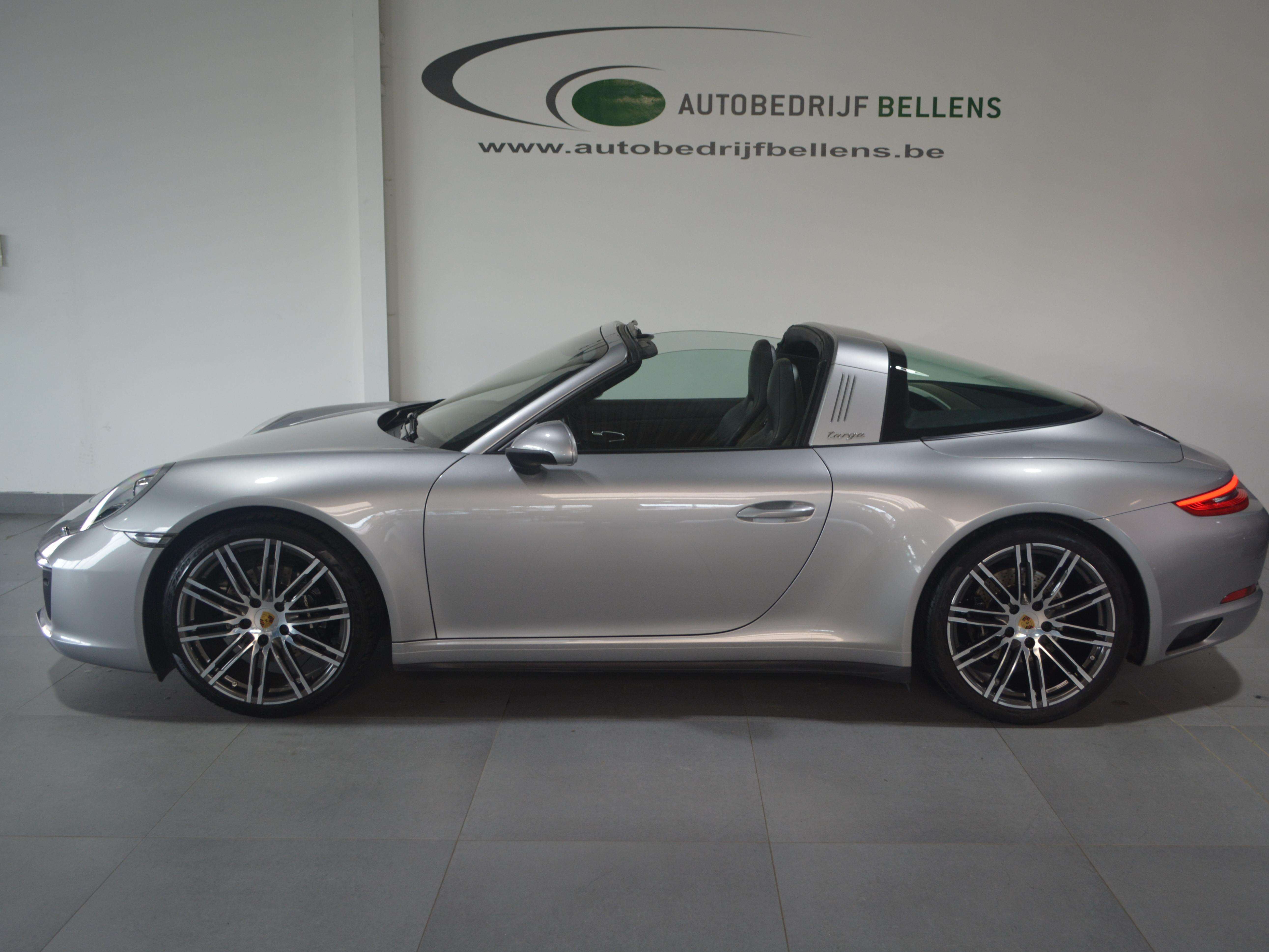 Porsche 991 3.0 L CARRERA 4 TARGA /SPORTUITLAAT / NAVI + CAMERA / 90.902 + BTW