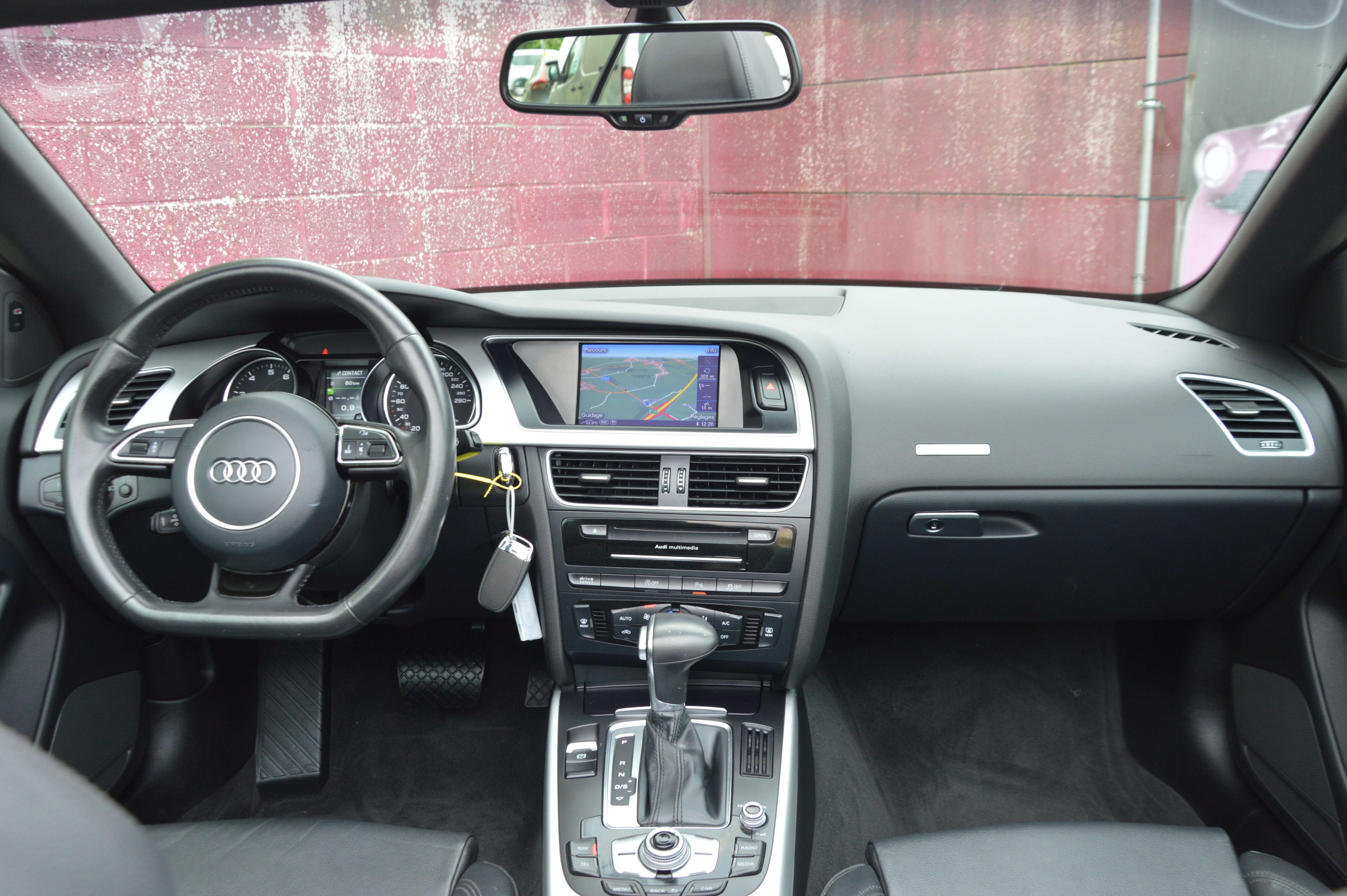 Audi A5 Cabriolet 1.8TFSI S-LINE BOITE AUT NAV 23.124KM