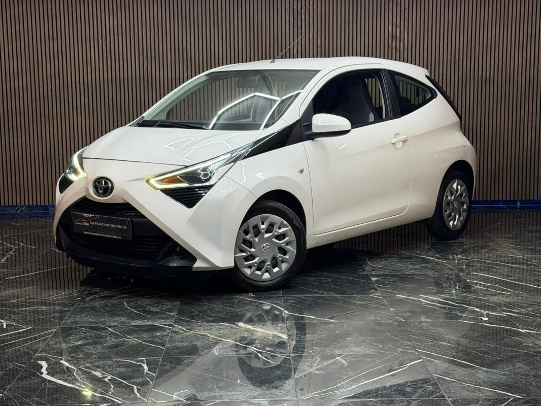 Toyota Aygo MY19 1.0 VVT-i x-shift x-play