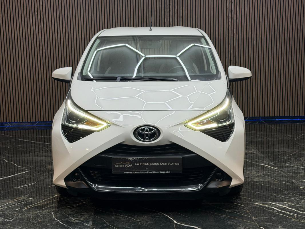 Toyota Aygo MY19 1.0 VVT-i x-shift x-play