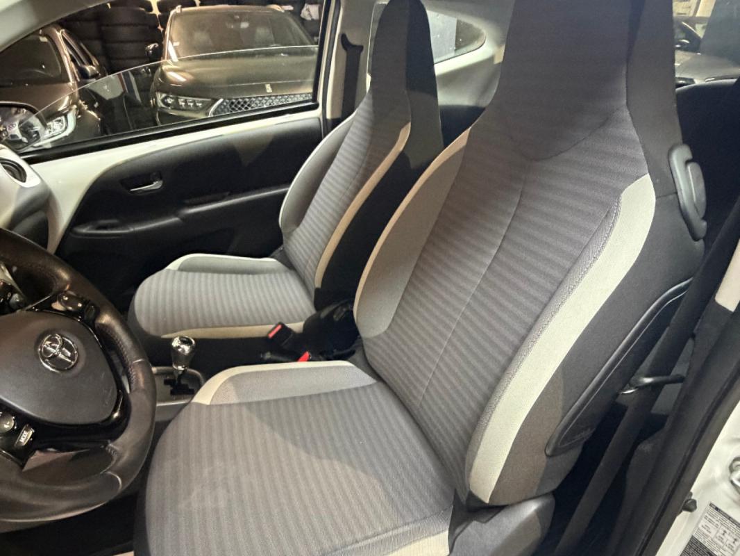 Toyota Aygo MY19 1.0 VVT-i x-shift x-play