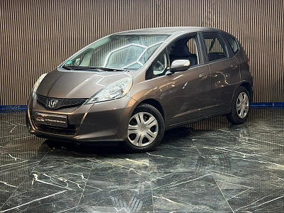 Honda Jazz 1.4 i-VTEC Luxury CVT