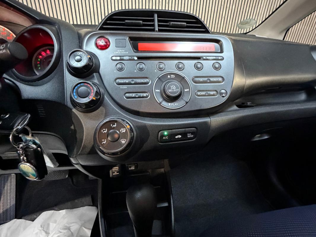 Honda Jazz 1.4 i-VTEC Luxury CVT