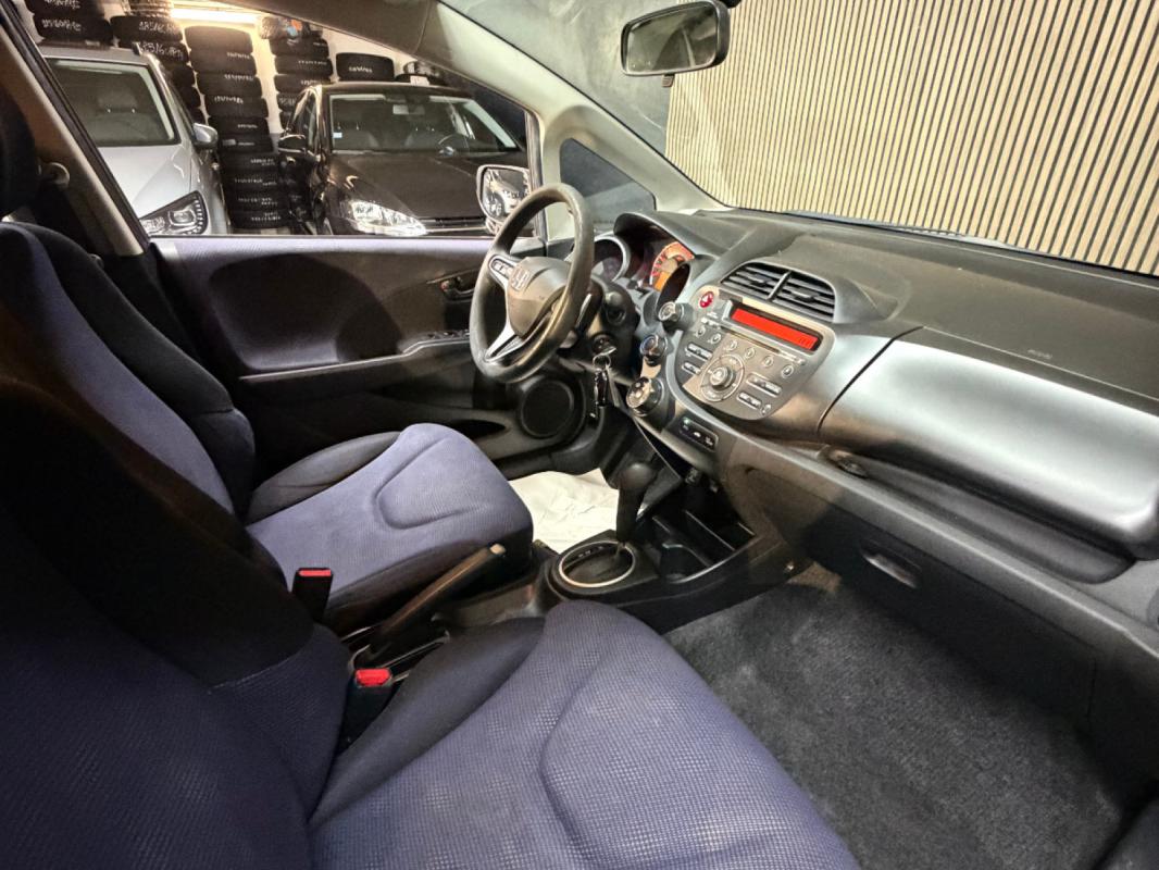 Honda Jazz 1.4 i-VTEC Luxury CVT