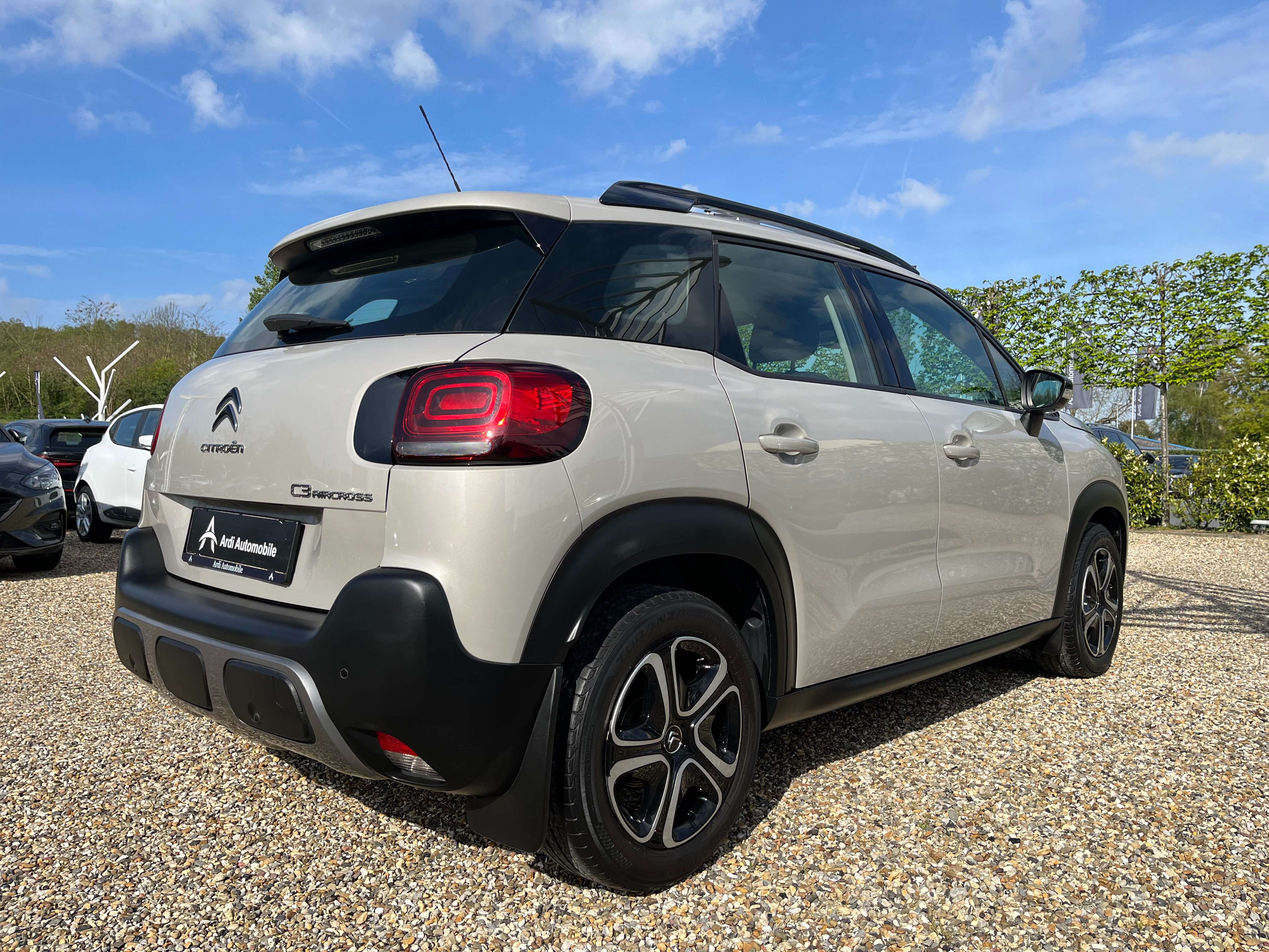 Citroen C3 Aircross 1.2*GARANTIE*1ER PROPRIETAIRE*CARPLAY*NAVI*