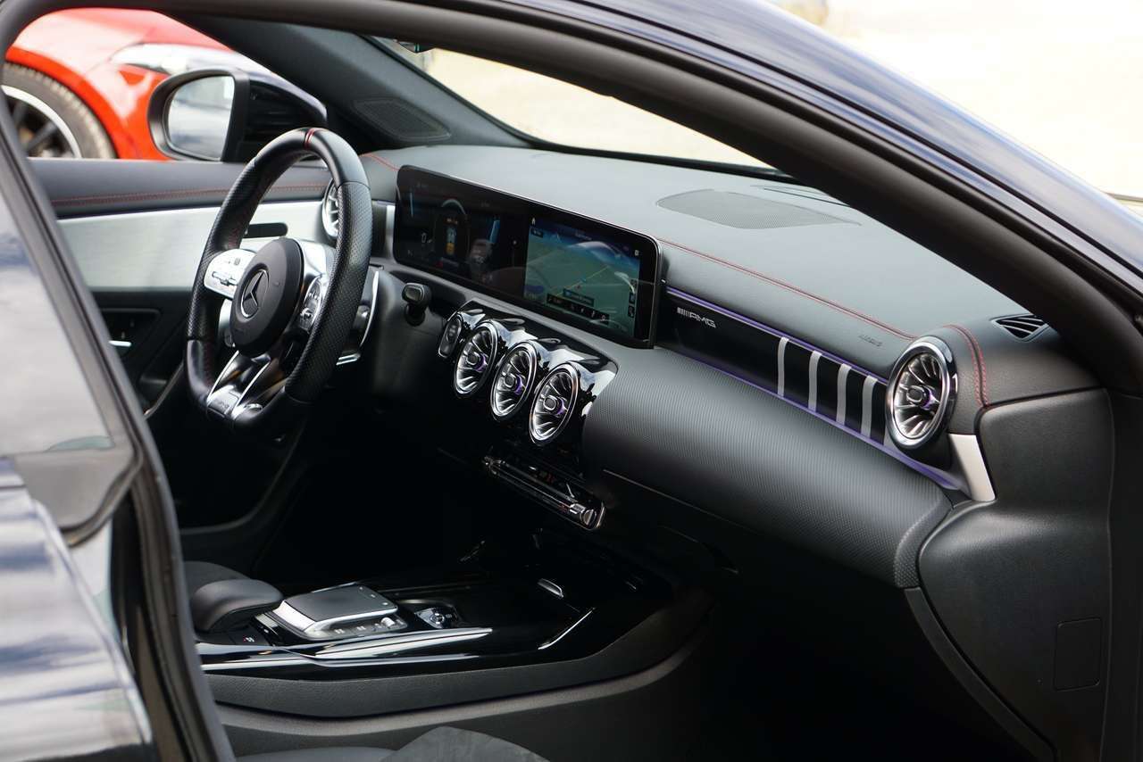 Mercedes-Benz CLA 45 AMG 4-Matic+ AUTO FULL LED CAM 388CV Speedshift DCT 8G