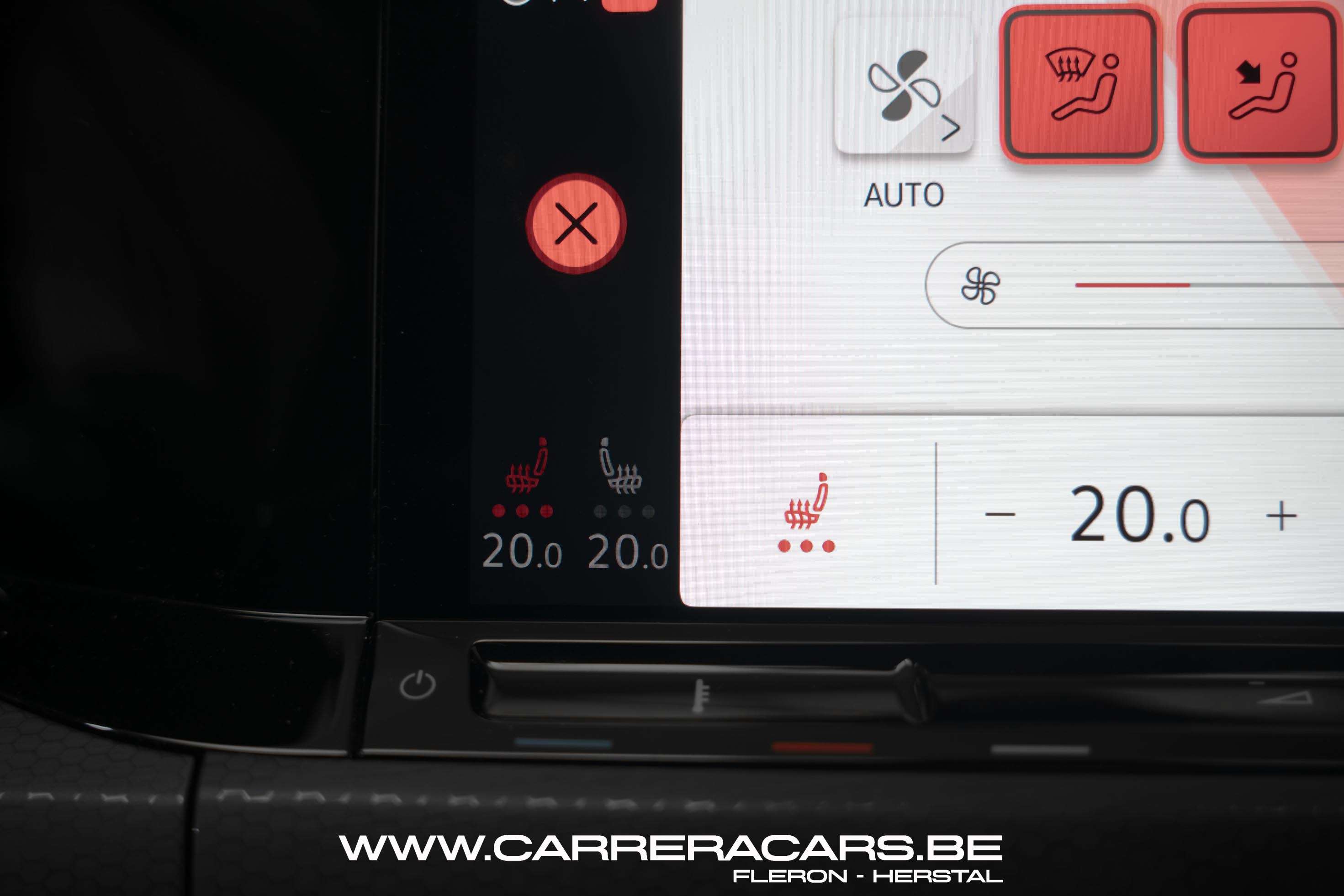 Volkswagen Golf GTI VIII 2.0 TSI*|NEW*NAVI*MANUELLE*KEYLESS*CARPLAY*WINTER PACK*CRUISE ADAPTATIF*3000KM*CLARK PLAID*GARANTIE 2ANS*|
