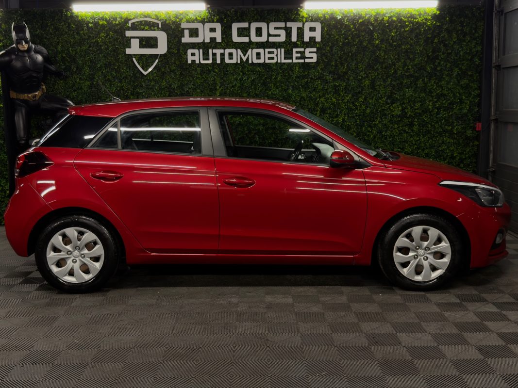 Hyundai I20 II PHASE 2 INITIA 1.2 75 Cv 1ERE MAIN / 5 PORTES - GARANTIE 1 AN