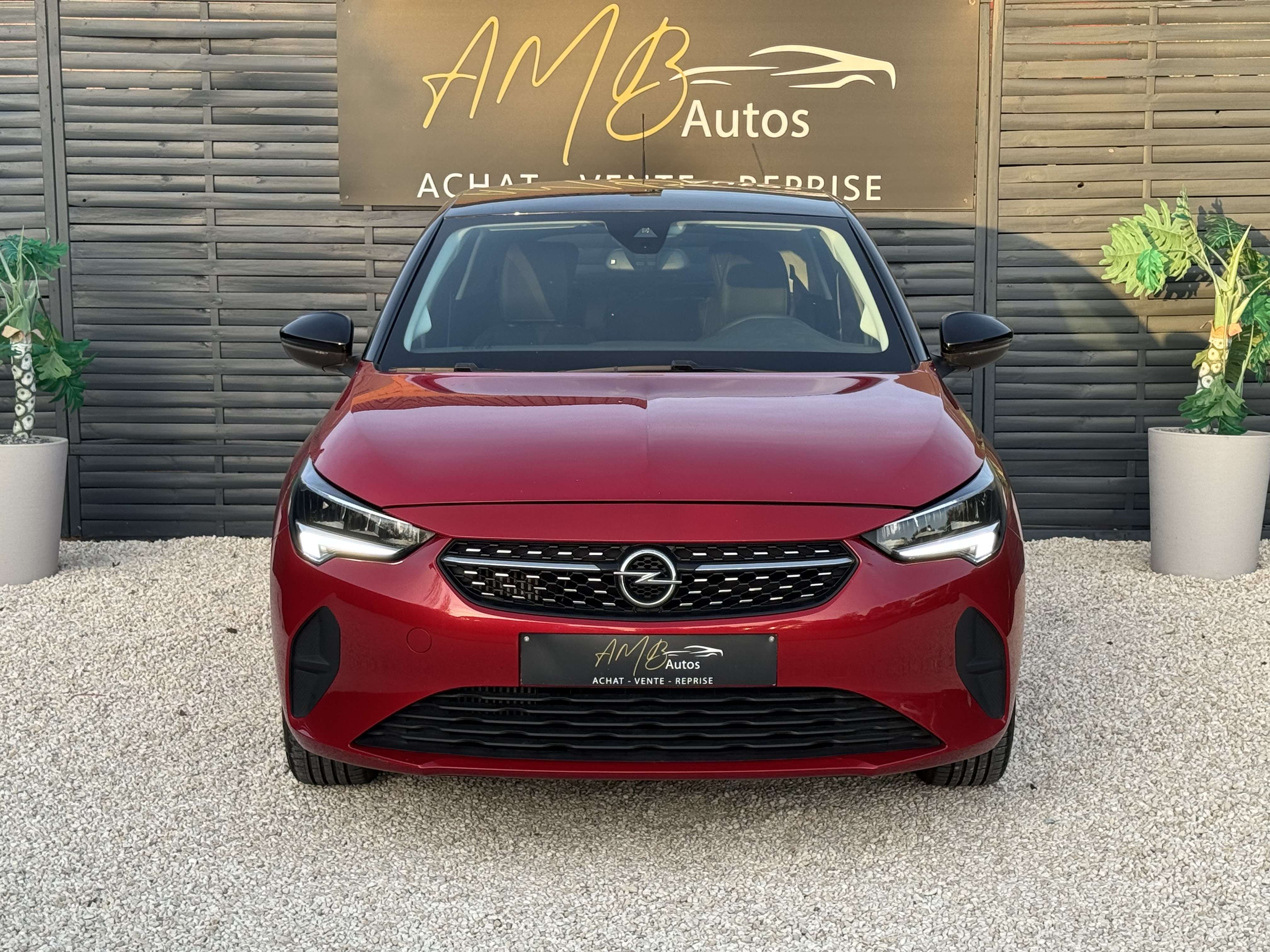 Opel Corsa 1.2 Turbo */*BOITE AUTO+CAR PLAY+1er Proprio */*