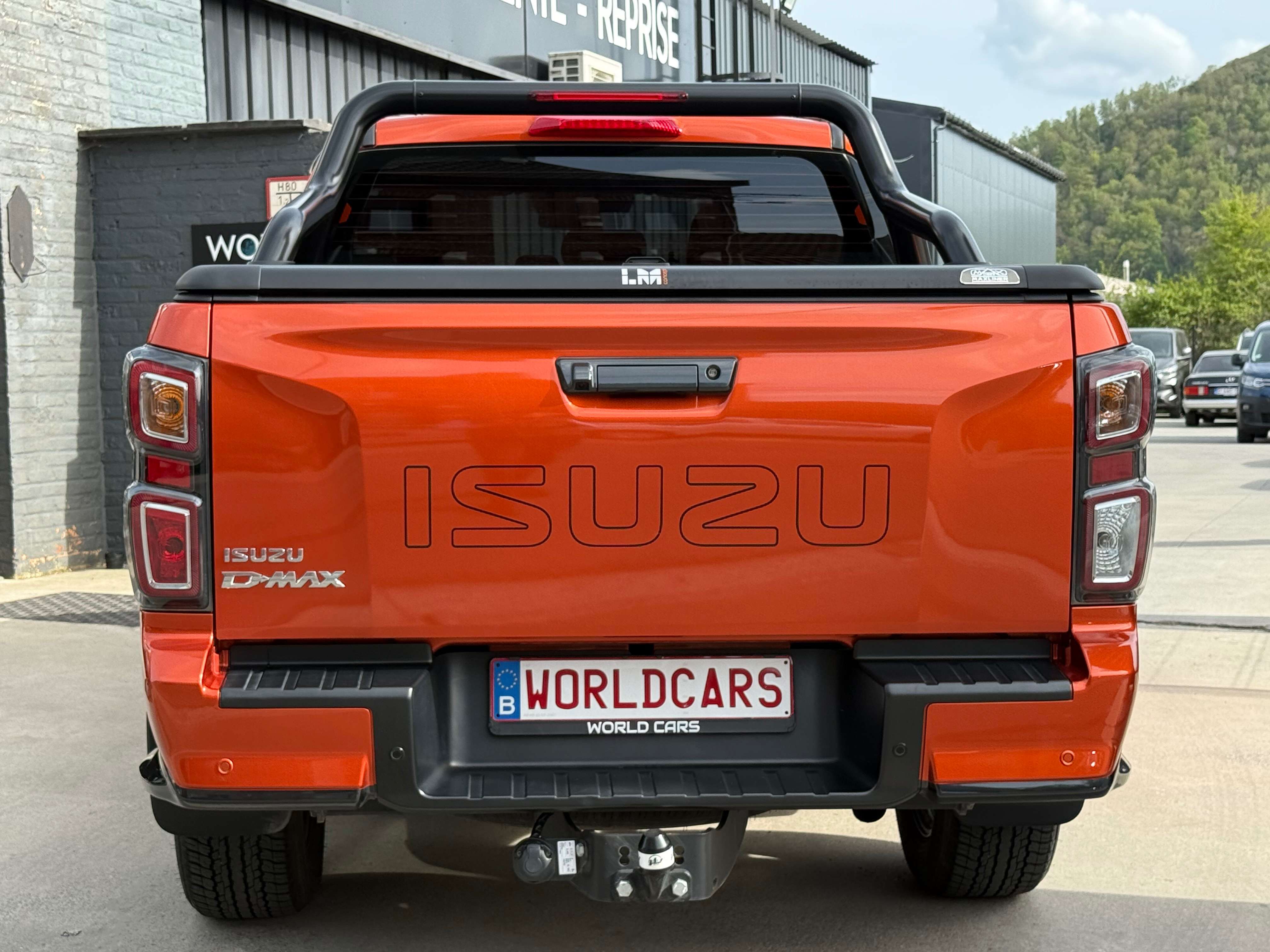 Isuzu D-Max 1.9 Turbo D 4WD V-CROSS - KEYLESS - CAMERA - ANGLE MORT - LINE ASS - DISTRONIC - FULL OPTION - GARANTIE CONSTRUCTEUR 2029