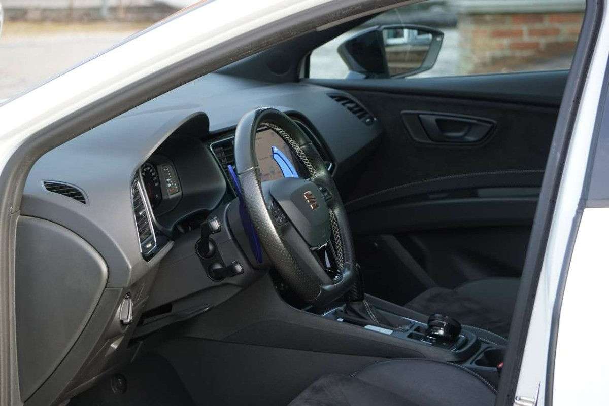 SEAT Leon CUPRA 2.0 TSI 300cv 4Drive DSG COCKPIT TOIT-PANO