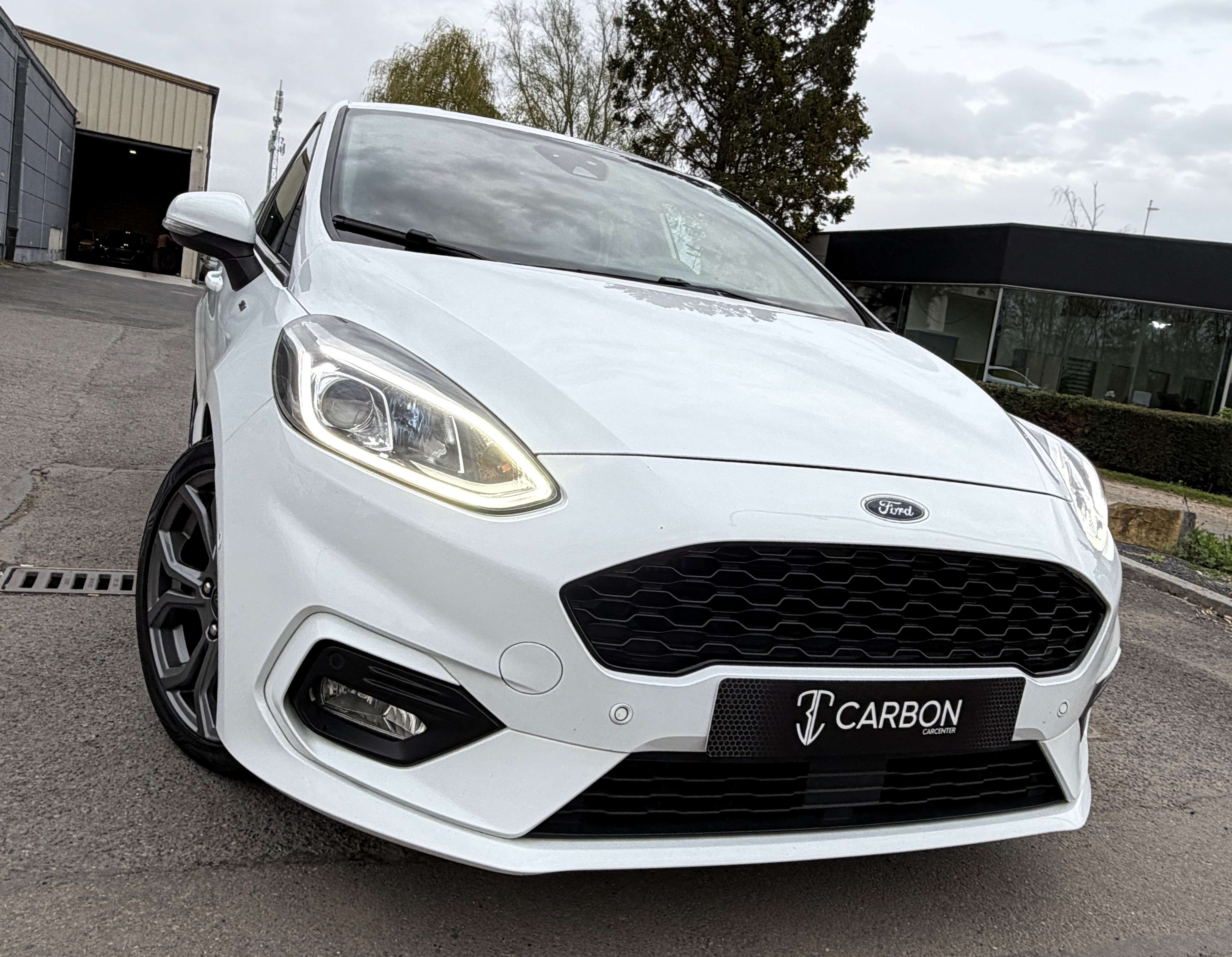 Ford Fiesta 1.0 EcoBoost ST-Line Boite AUTO/NAVI/CARPLAY/CAMERA/PARK ASSIST