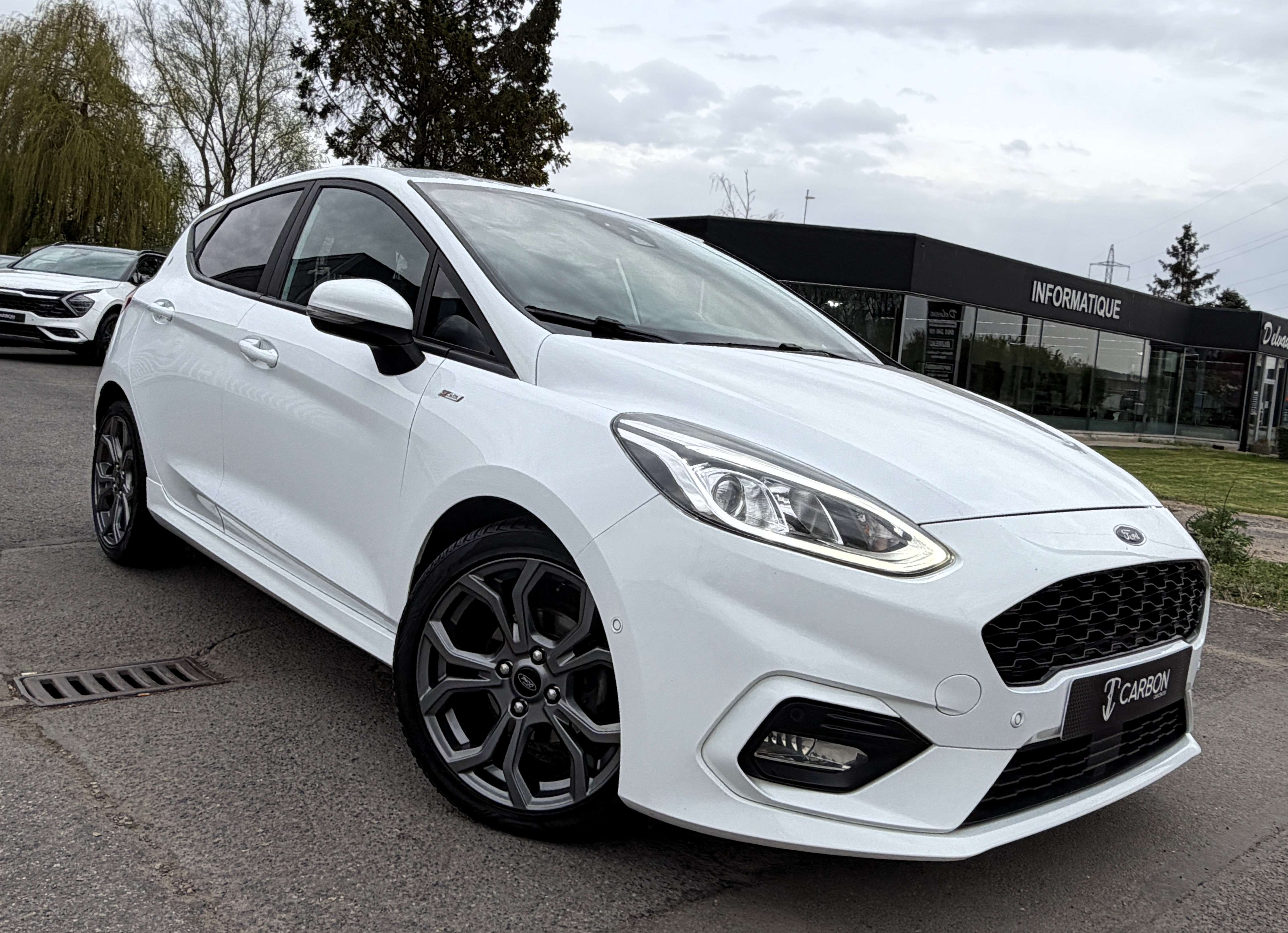 Ford Fiesta 1.0 EcoBoost ST-Line Boite AUTO/NAVI/CARPLAY/CAMERA/PARK ASSIST