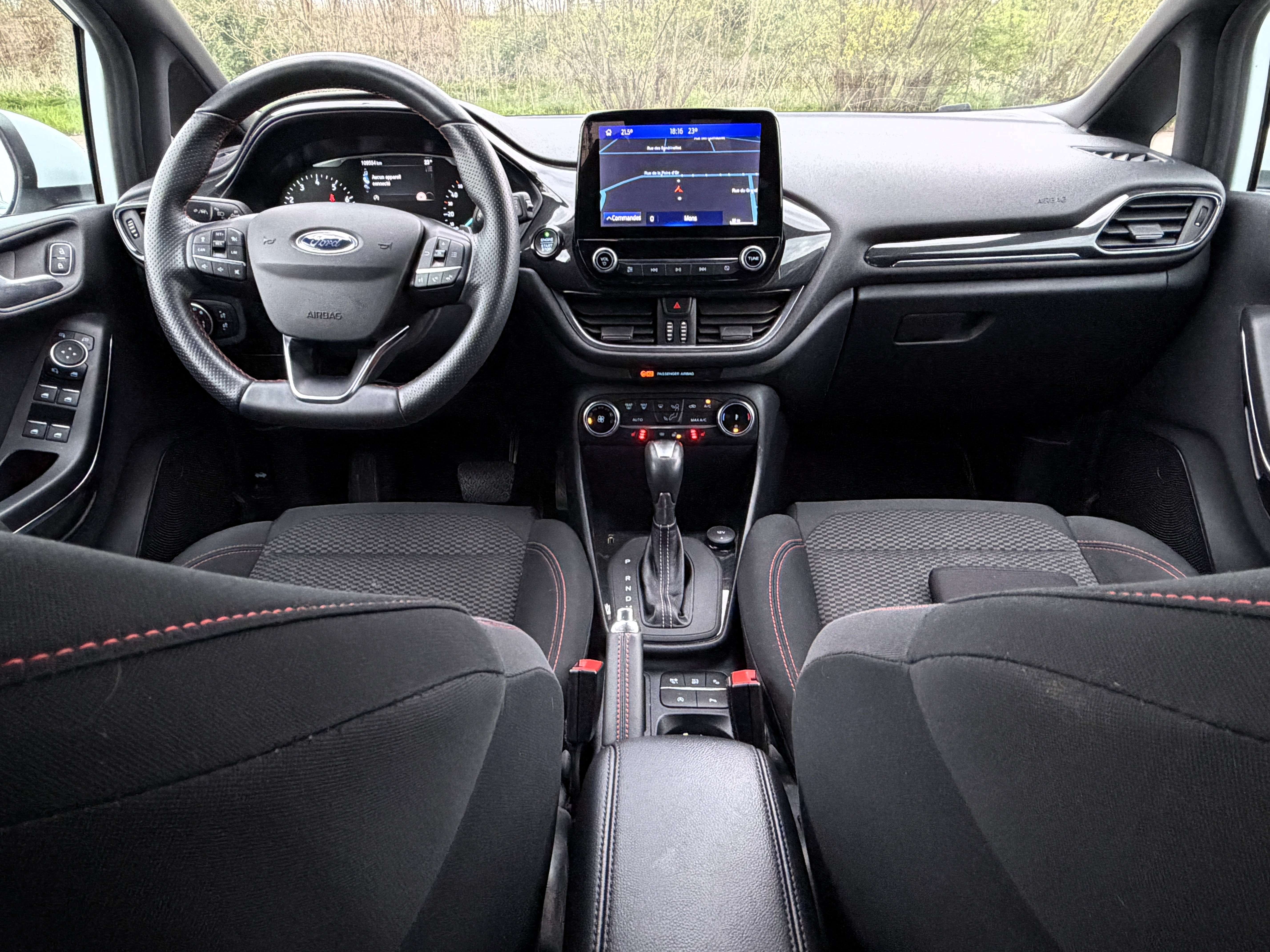 Ford Fiesta 1.0 EcoBoost ST-Line Boite AUTO/NAVI/CARPLAY/CAMERA/PARK ASSIST