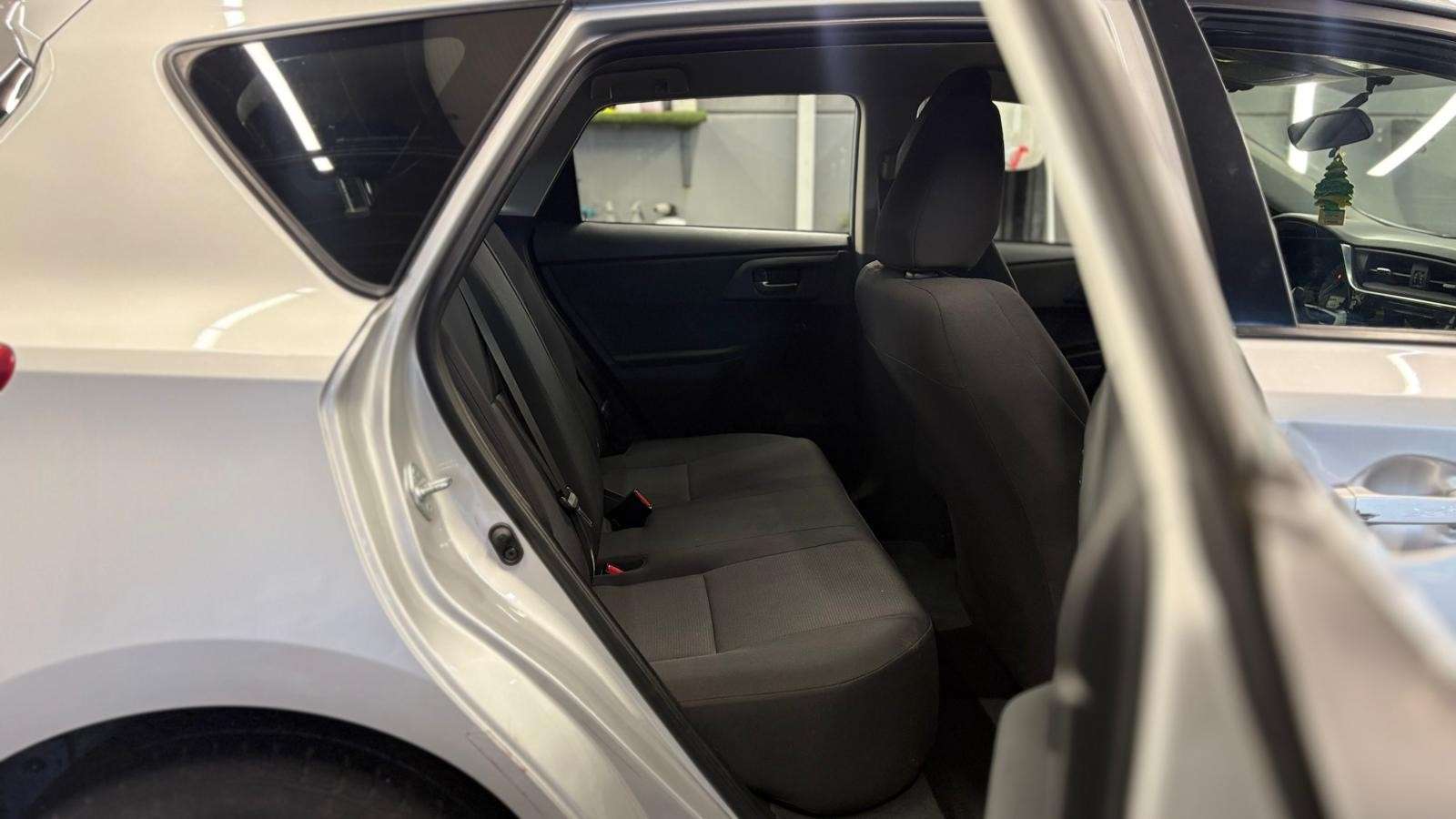 Toyota Auris 1.33i VVT-i bj. 11/2015 78000km Euro 6
