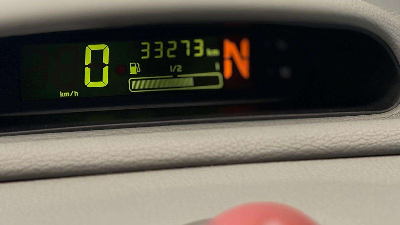 Renault Twingo 1.2i benzine AUTOMATIQUE bj. 2001 amper 34000km