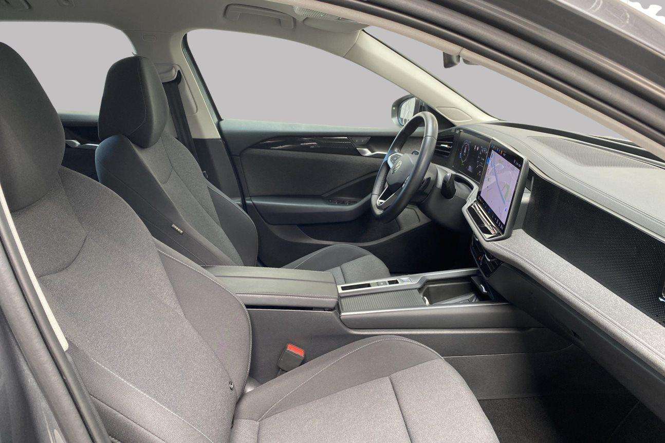 Volkswagen Passat Variant 1.5 eTSI DSG7 Business Premium