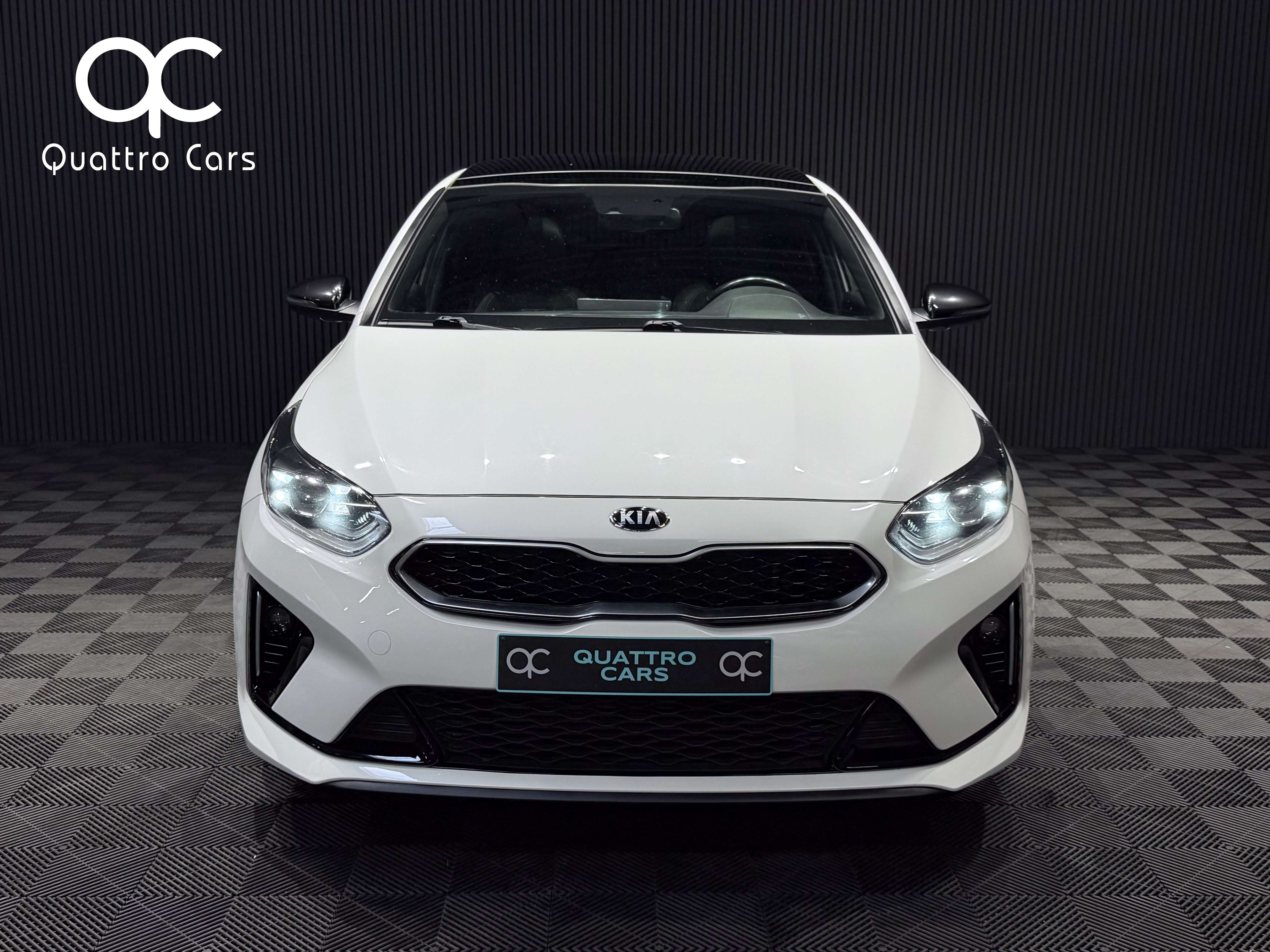 Kia ProCeed / pro_cee'd 1.6 CRDi GT-Line - 1ère main - TVAC - Carnet complet KIA