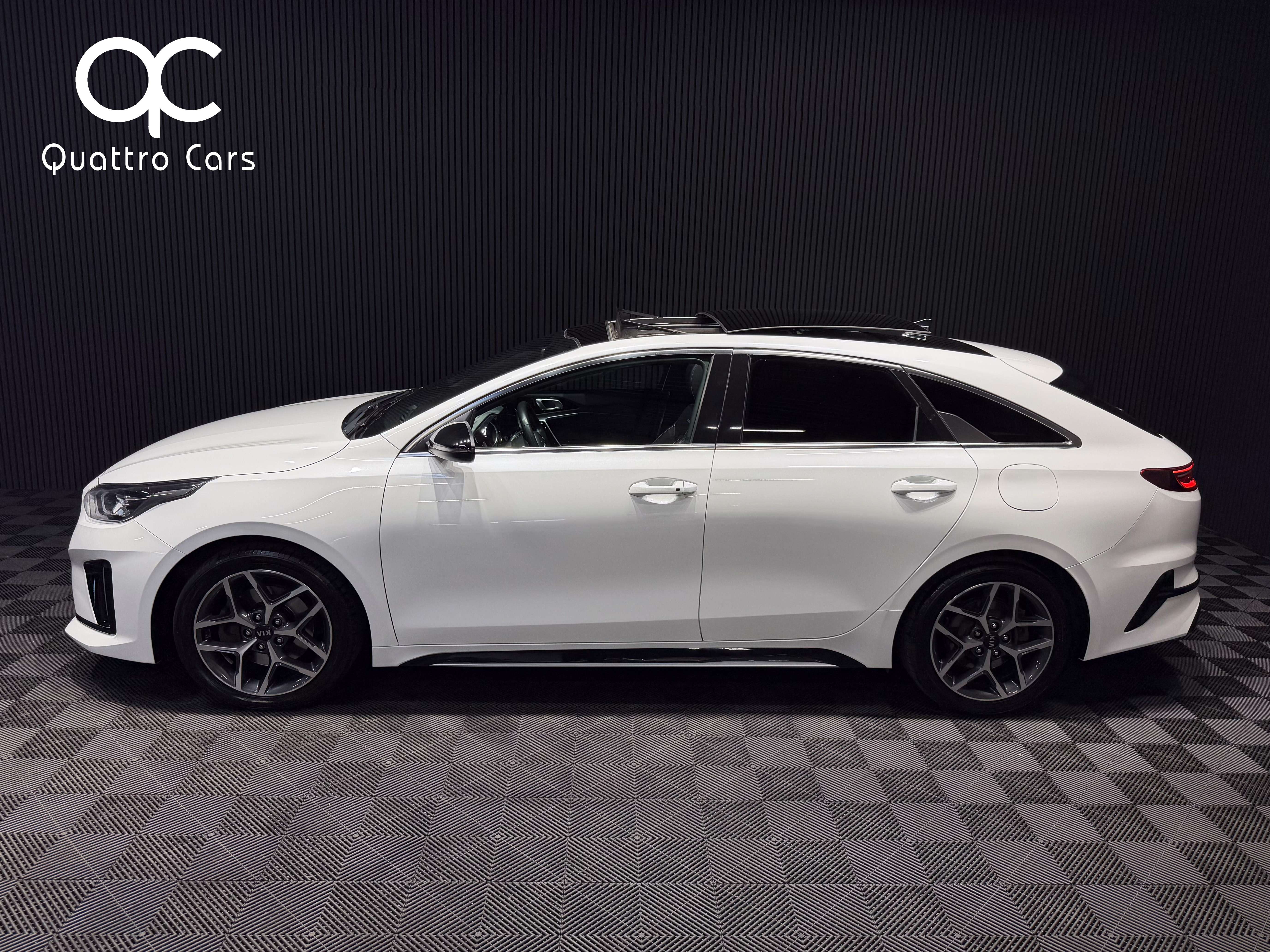 Kia ProCeed / pro_cee'd 1.6 CRDi GT-Line - 1ère main - TVAC - Carnet complet KIA