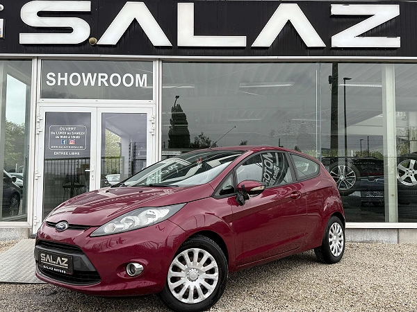 Ford Fiesta Fiesta 1.25i_VENTE TELLE QUELLE_CLIM_ROULANTE