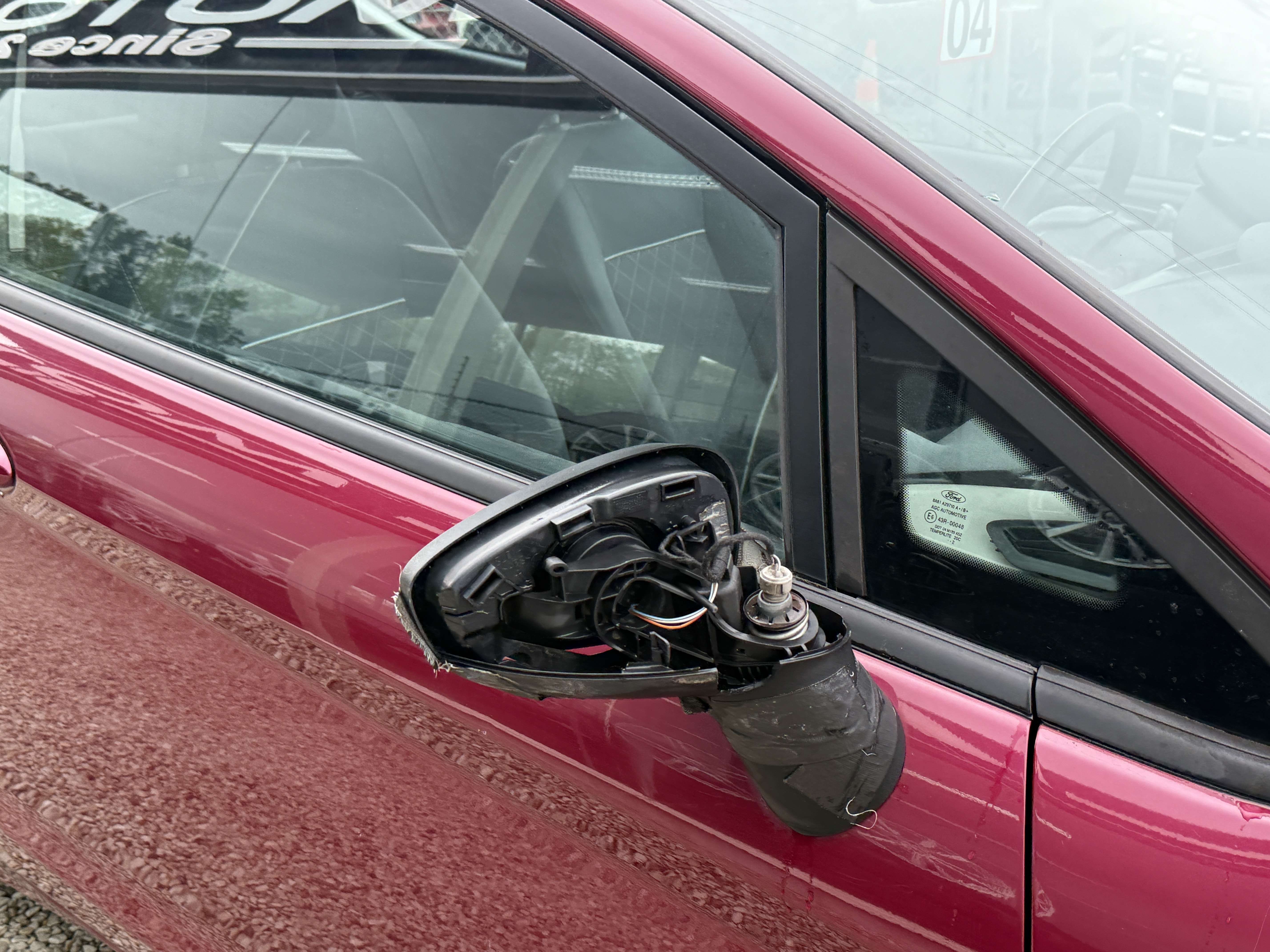 Ford Fiesta Fiesta 1.25i_VENTE TELLE QUELLE_CLIM_ROULANTE