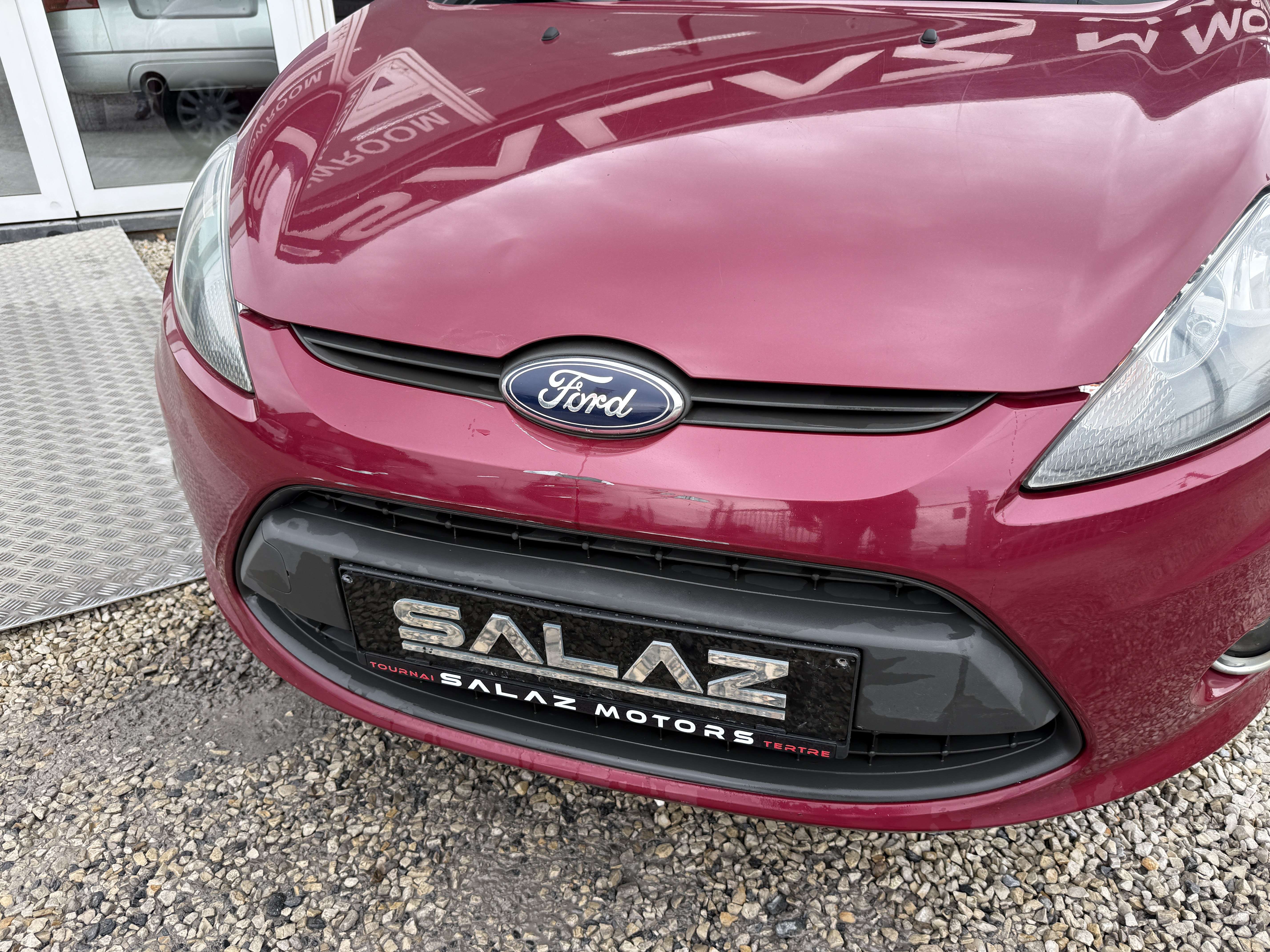 Ford Fiesta Fiesta 1.25i_VENTE TELLE QUELLE_CLIM_ROULANTE