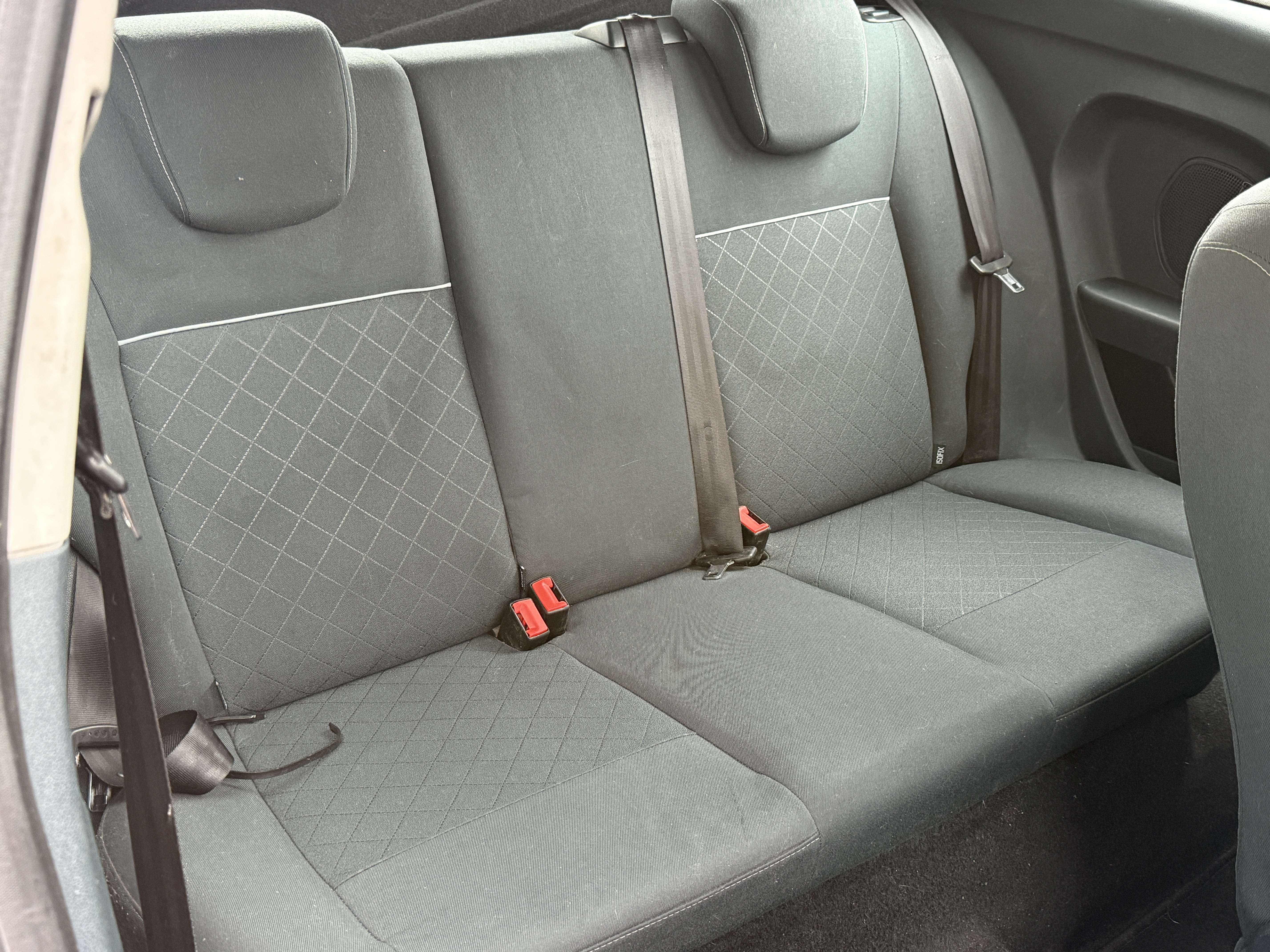Ford Fiesta Fiesta 1.25i_VENTE TELLE QUELLE_CLIM_ROULANTE