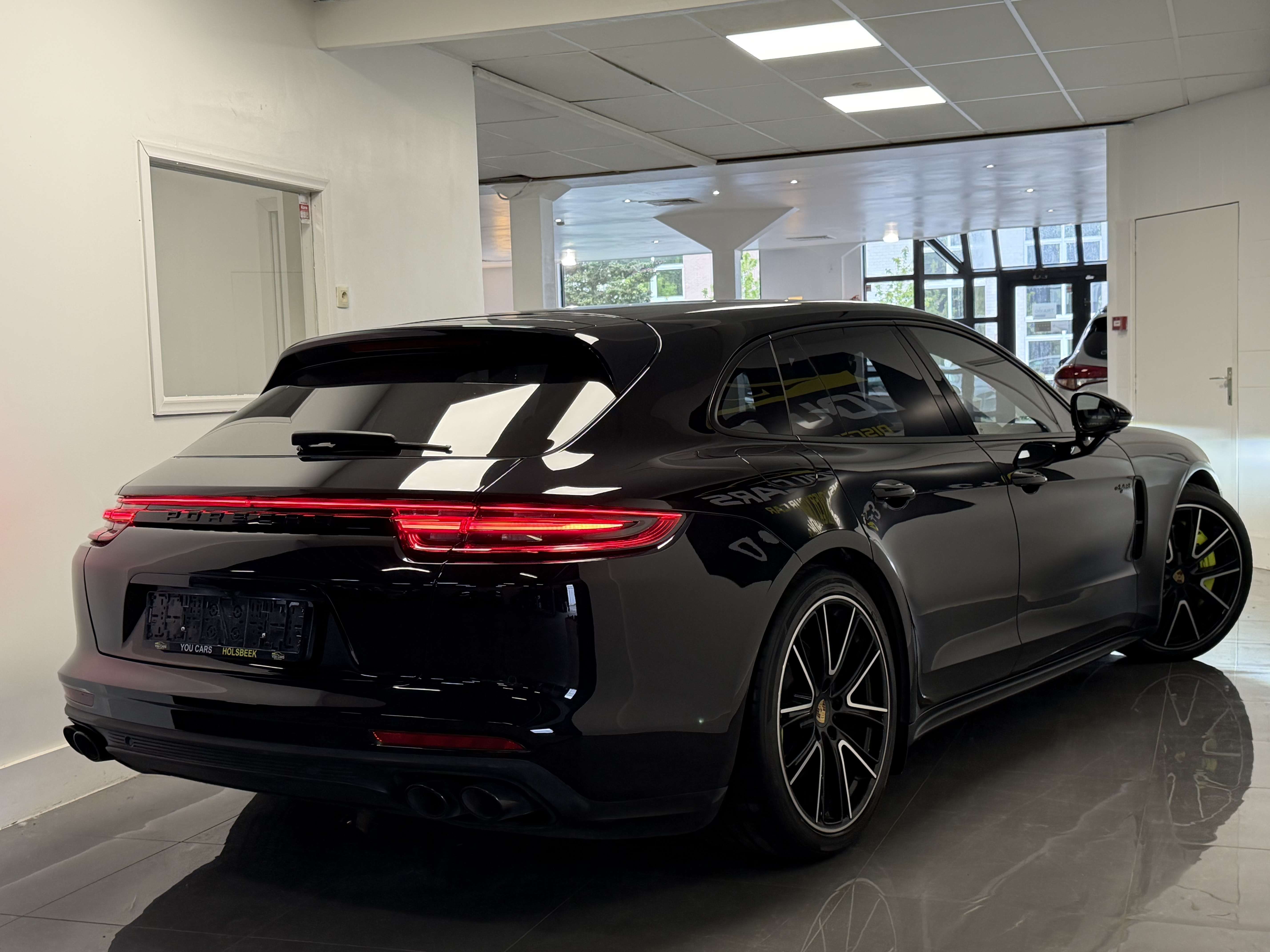 Porsche Panamera 4 e-Hybrid Sport Turismo 2.9 V6 BiTurbo