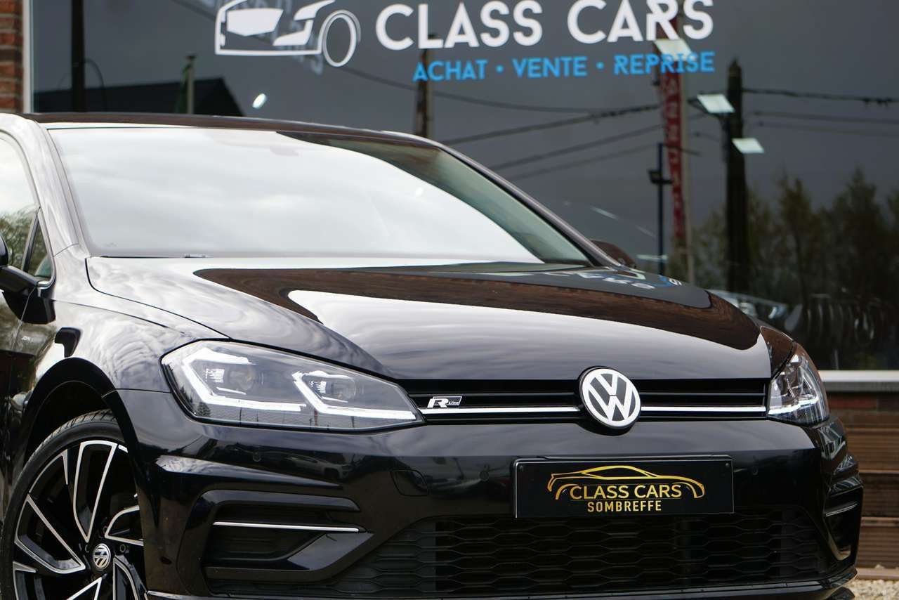 Volkswagen Golf 1.0 TSI R-LINE COCKPIT NAVI DISTRONIC CAM PDC 6d-T