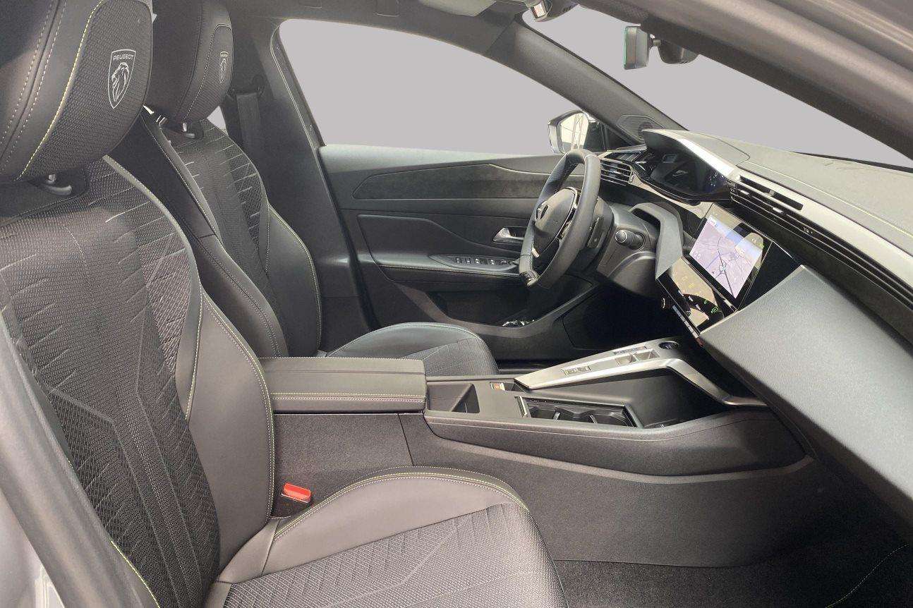 Peugeot 308 GT 1.2 HYBRID 145 PK