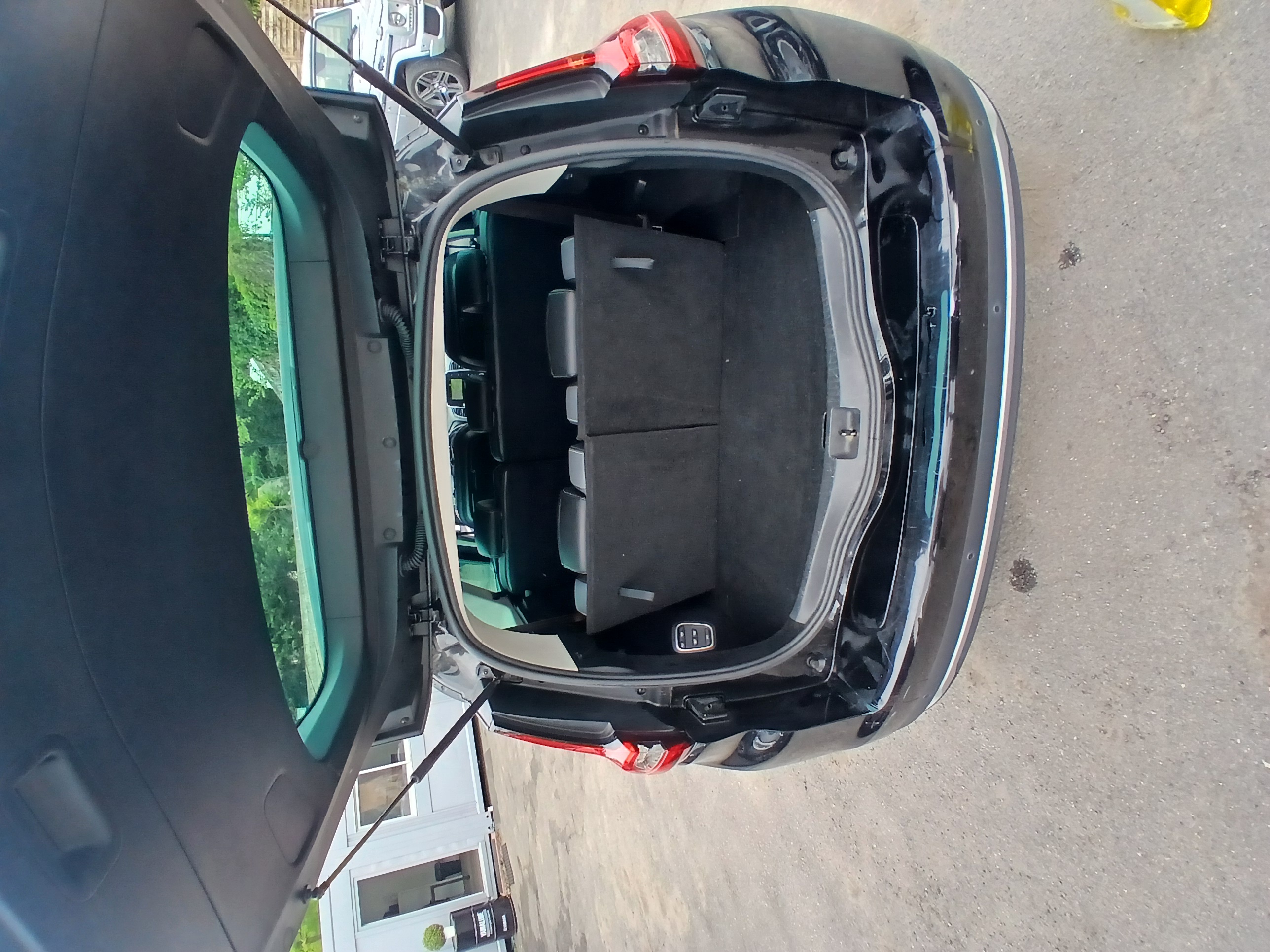Renault Grand Scenic IV 1.3 TCE 140 7CV BUSINESS 7PL 21
