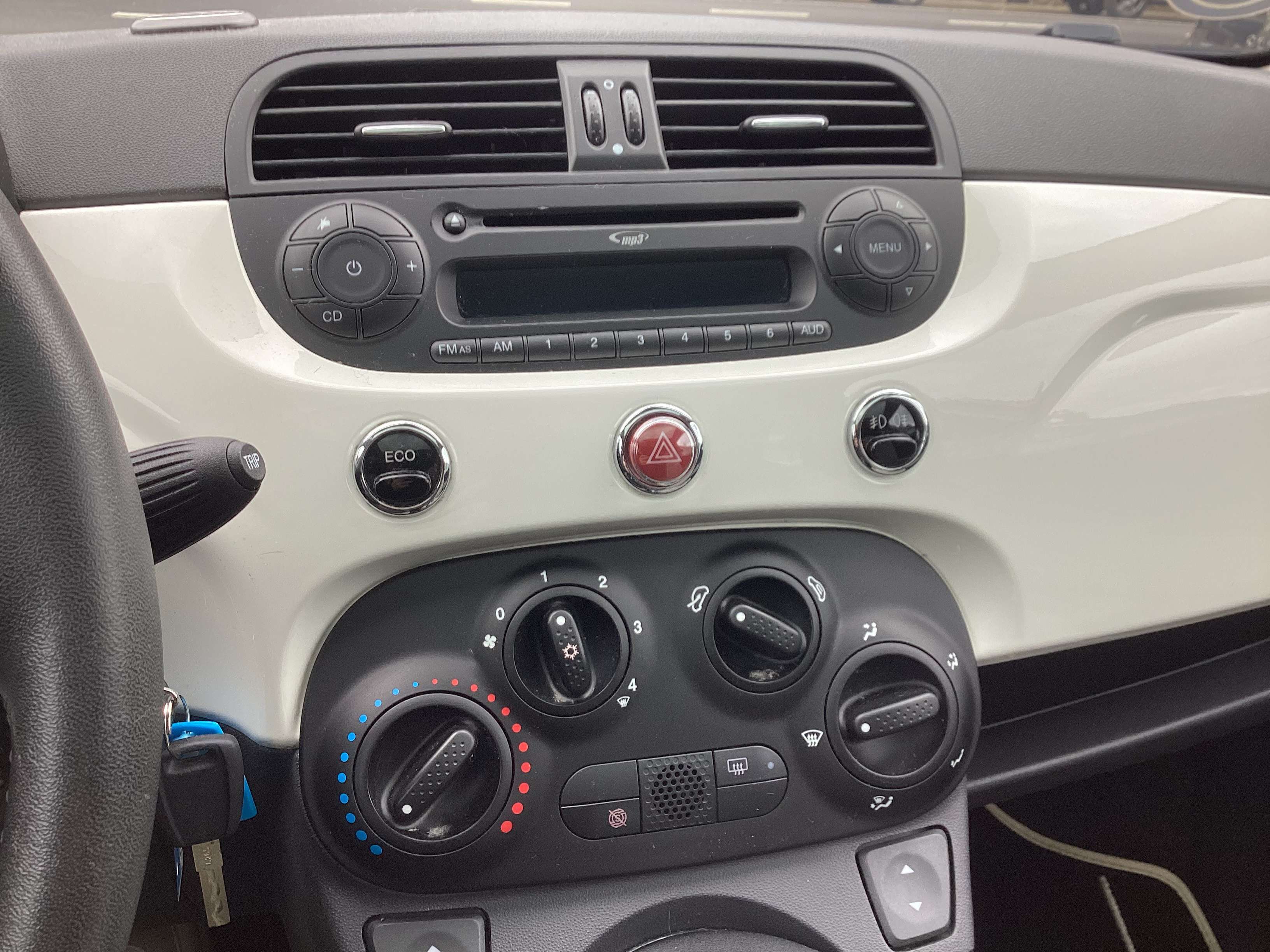 Fiat 500 500 0.9 T TwinAir Lounge toit pano ❤️❤️