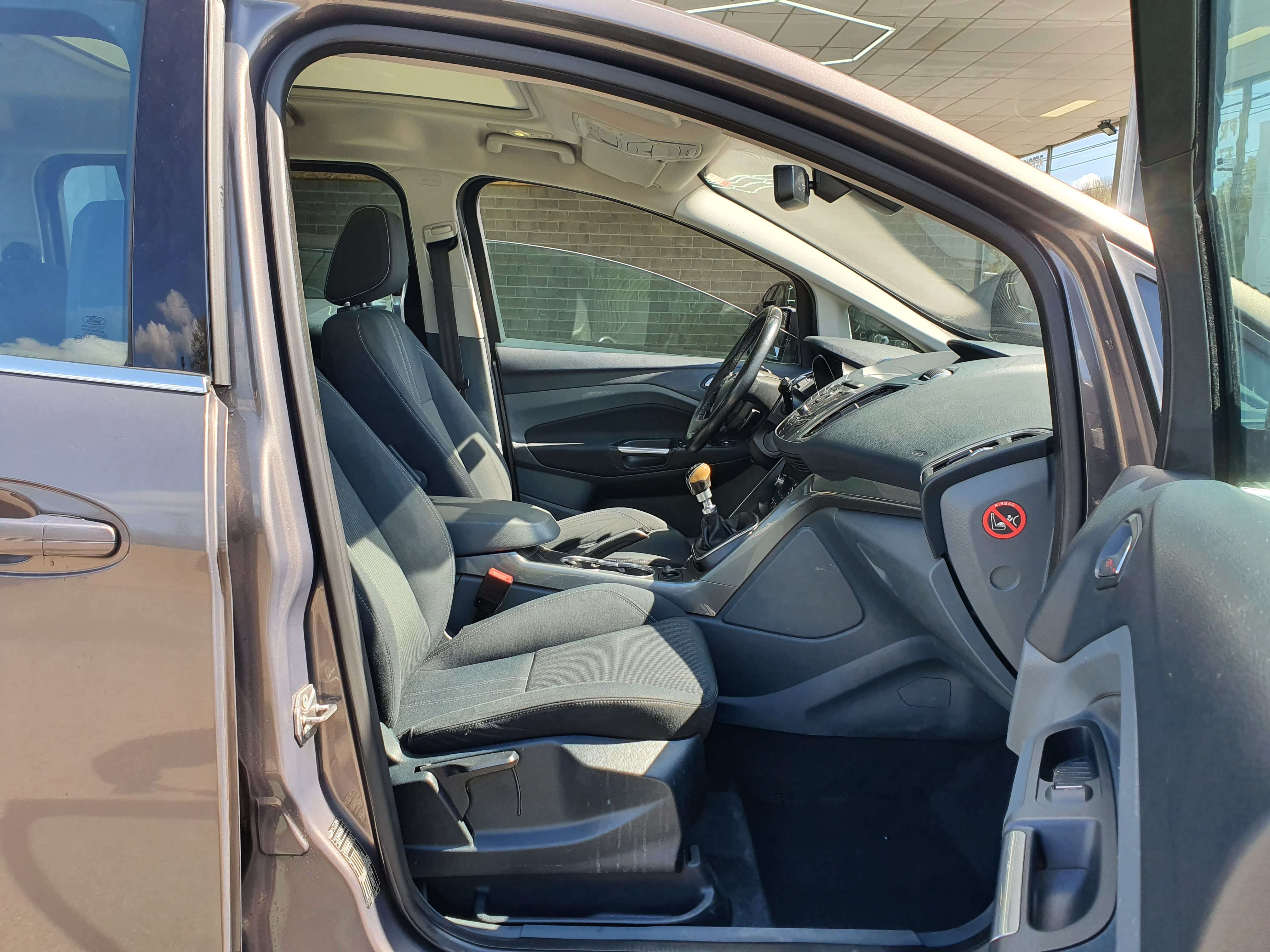 Ford Grand C-Max 🟢1.6 DIESEL 95CV - 1ER MAIN - FULL CARNET - TOIT PANO OUVRANT